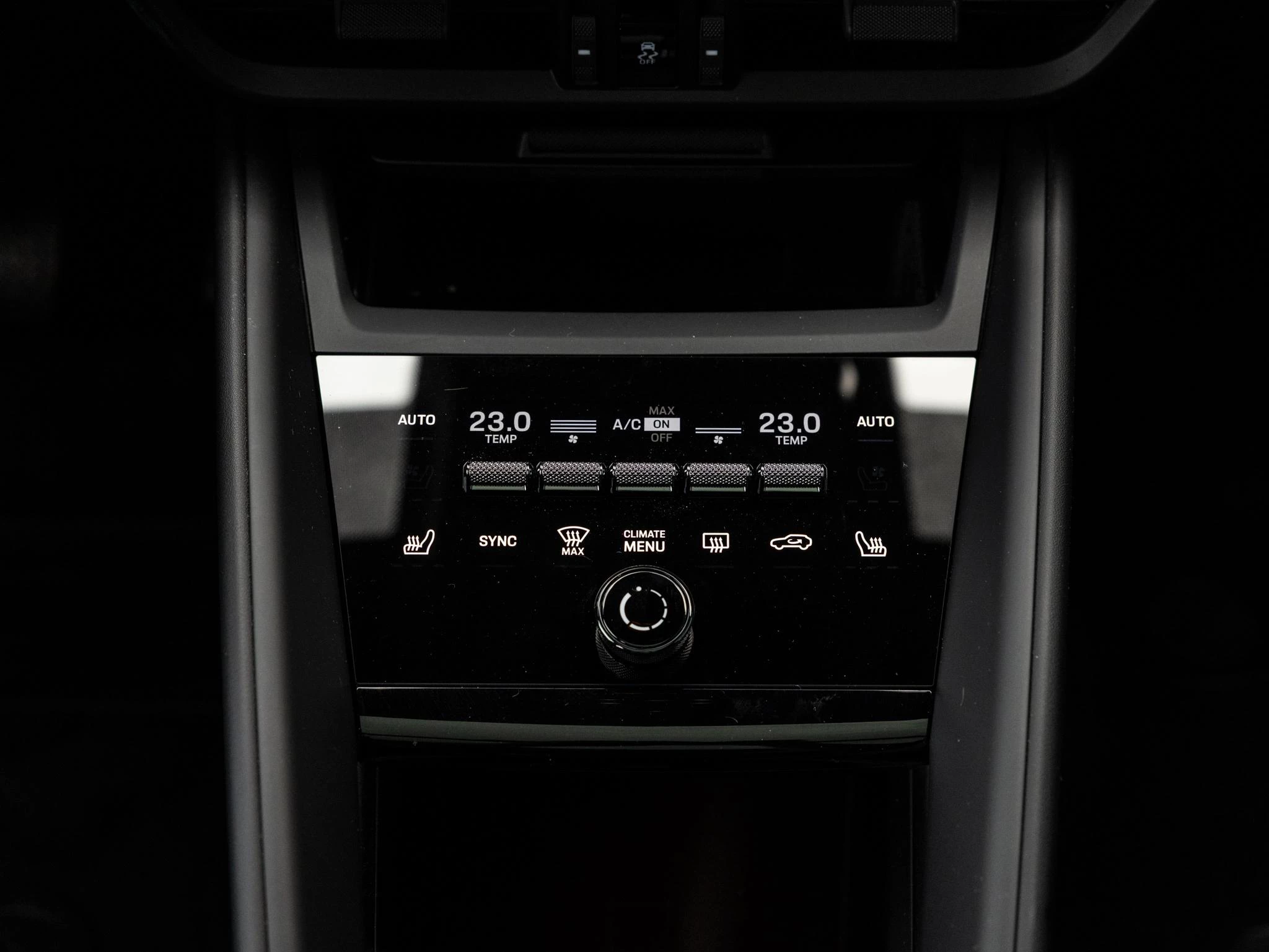 Porsche-Macan-image-21