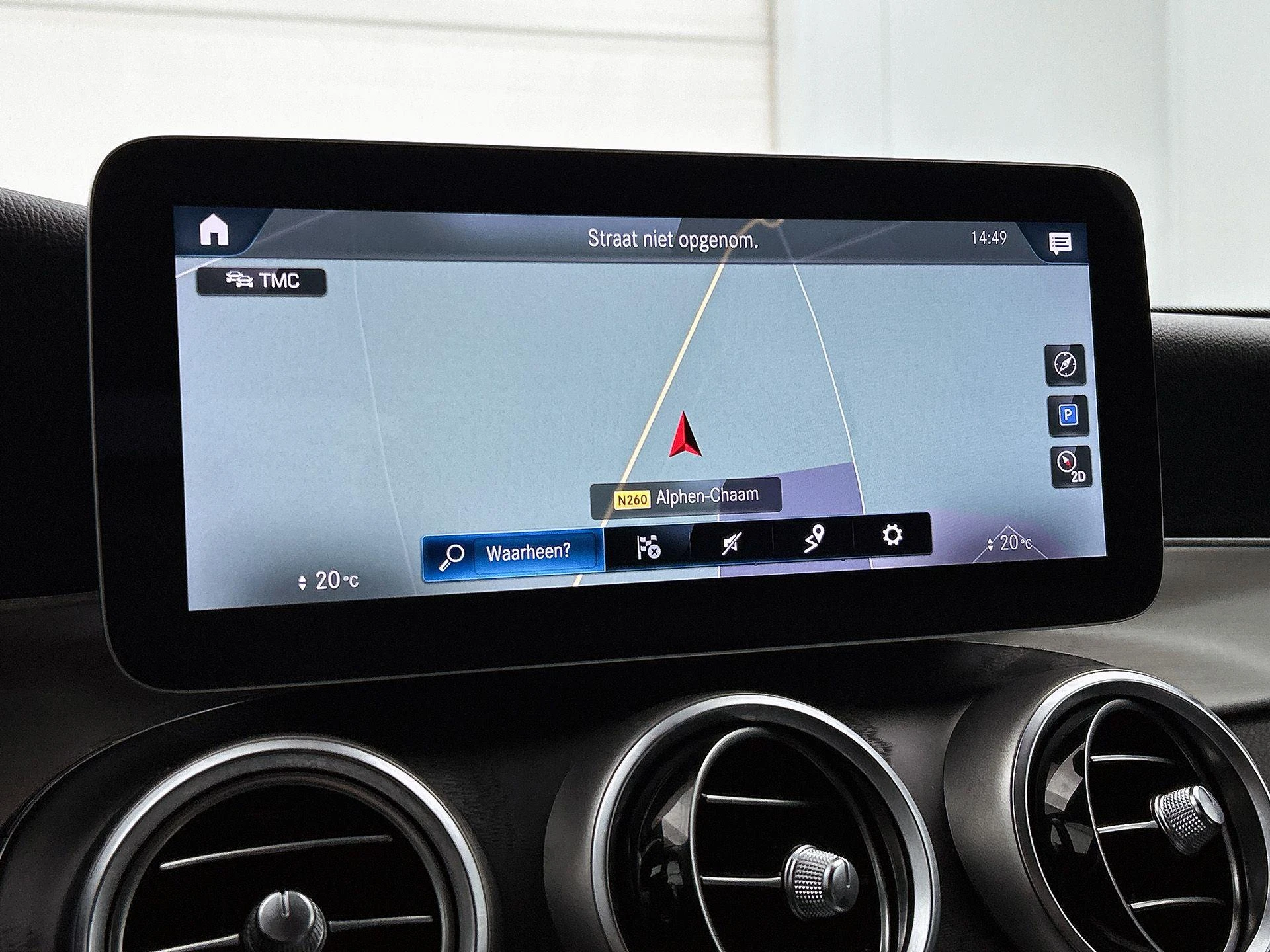 Mercedes-Benz-GLC-image-29