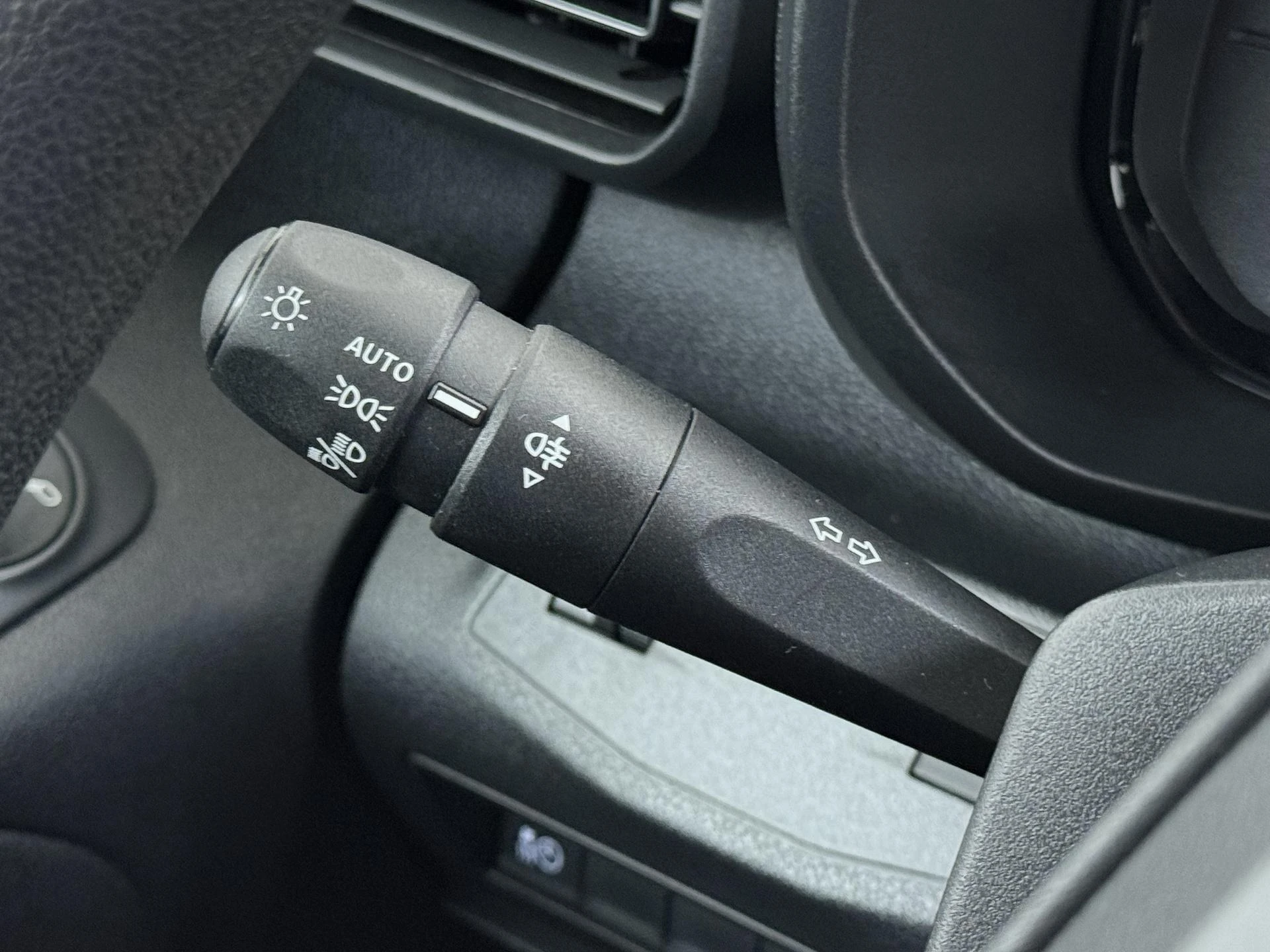 Opel-Combo-e-image-12