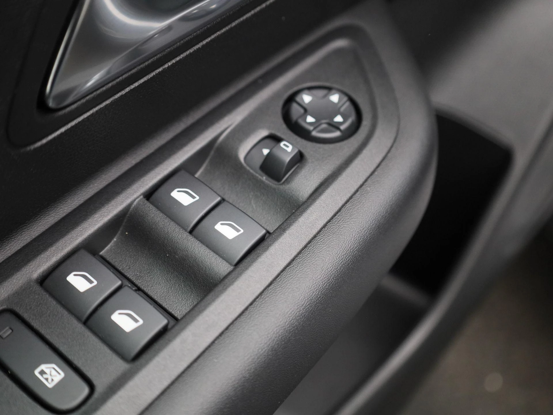 Citroën-ë-C4-image-26