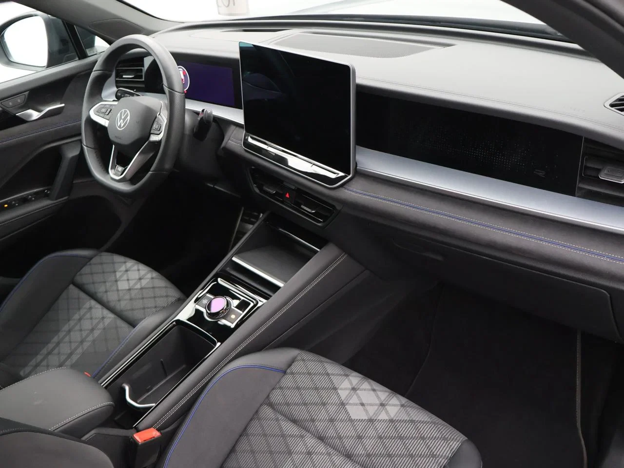 Volkswagen-Tayron-image-8