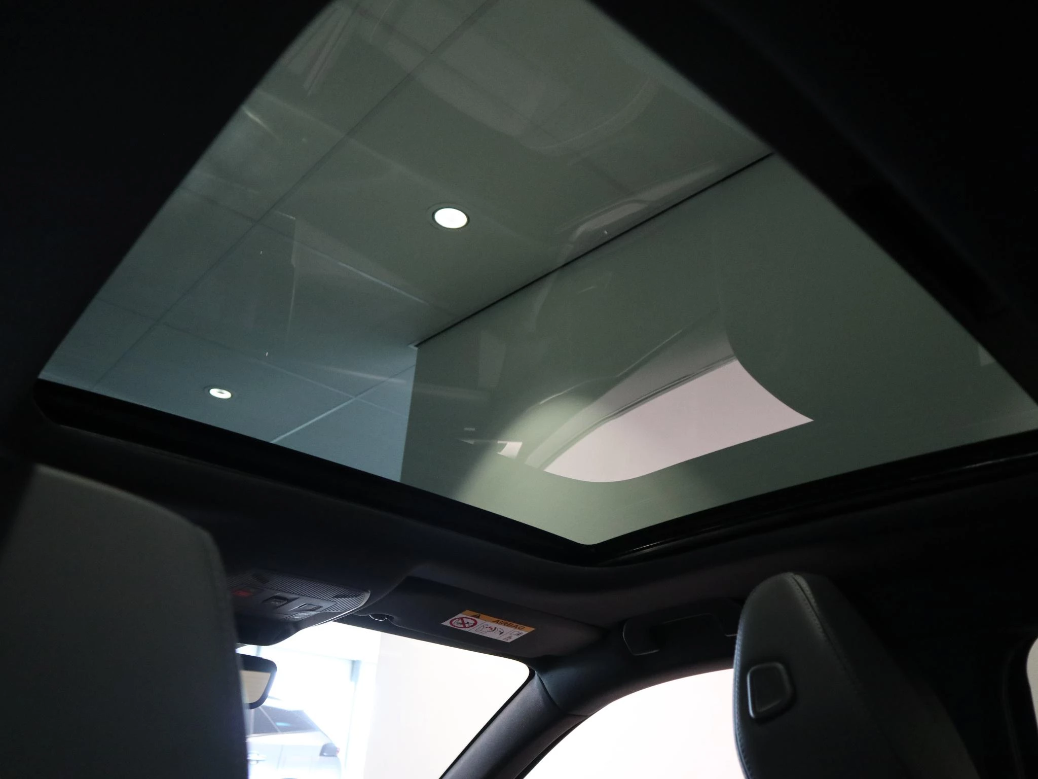 Peugeot-e-308-image-11