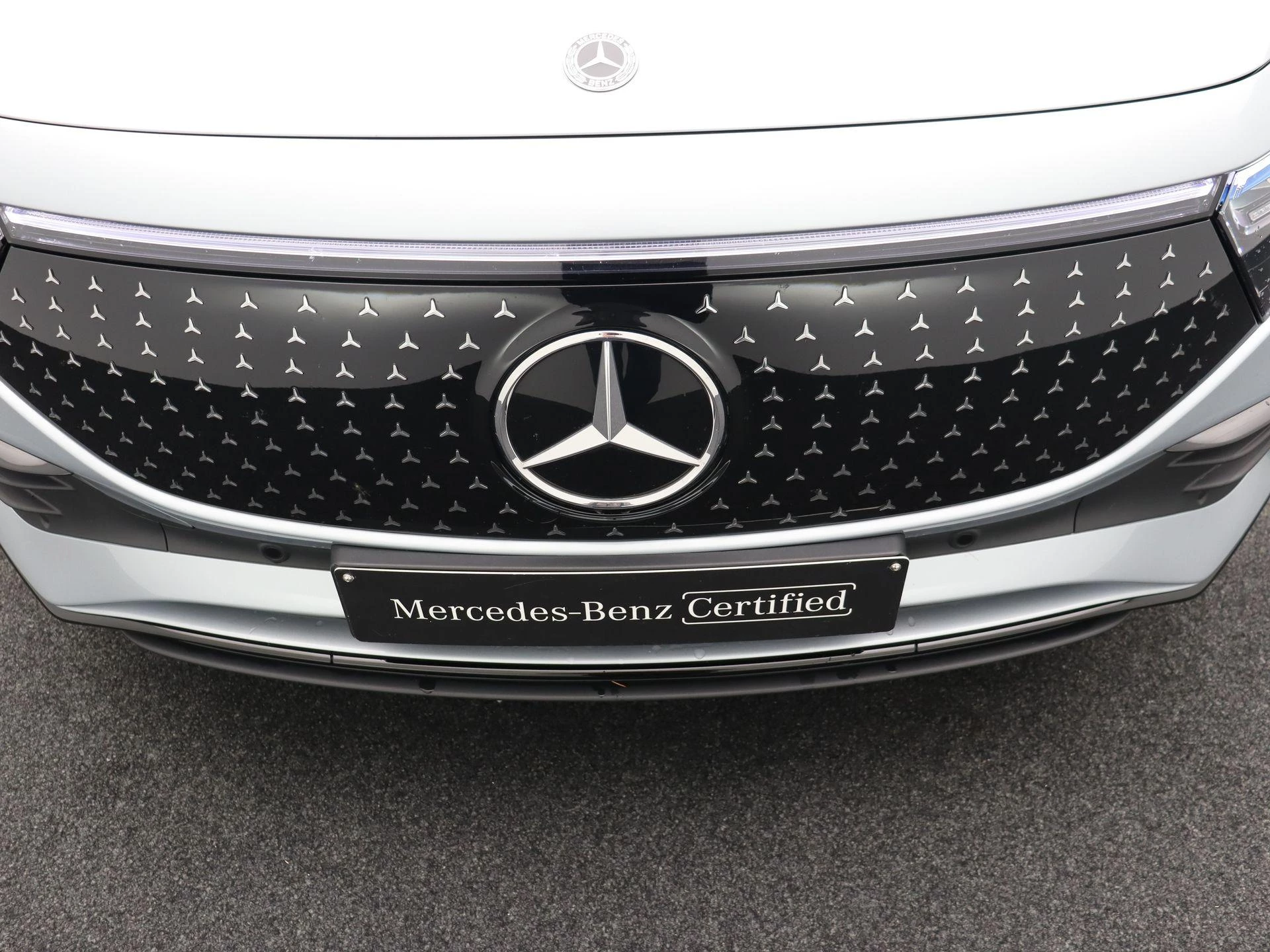 Mercedes-Benz-EQA-image-18