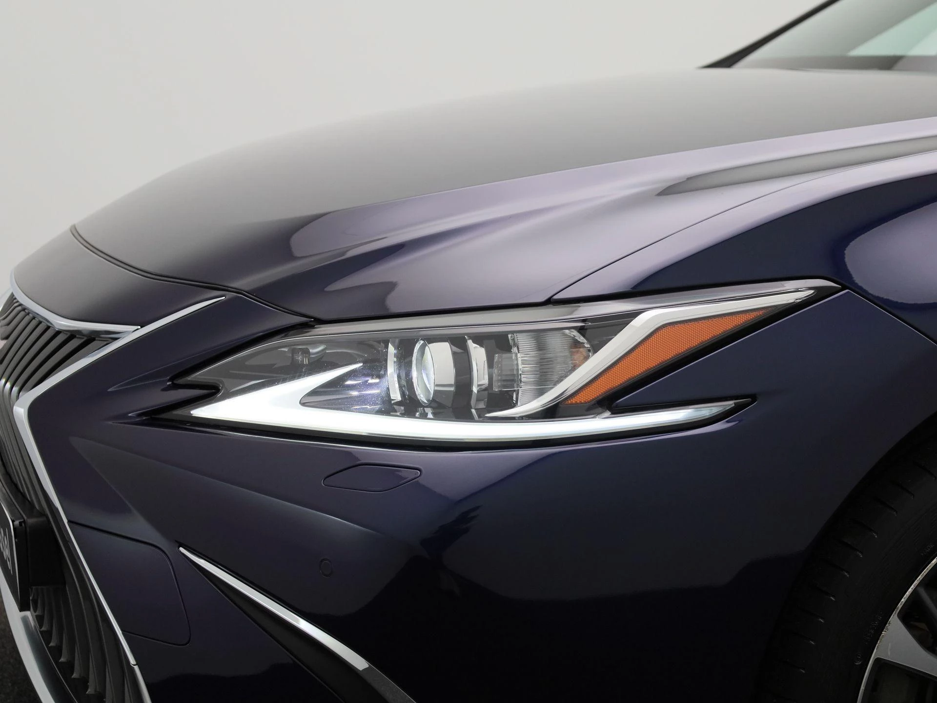 Lexus-ES-image-15