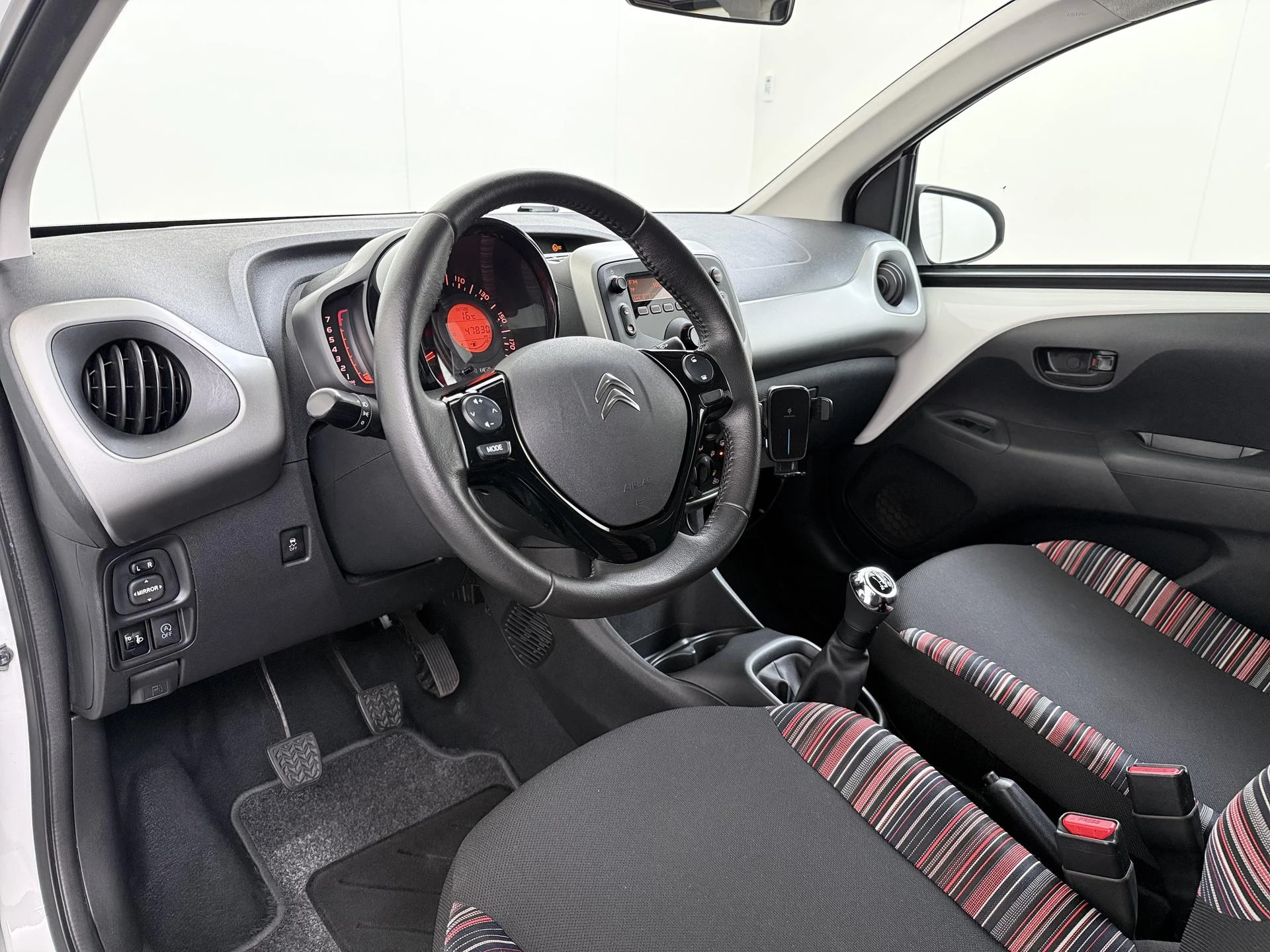 Citroën-C1-image-12