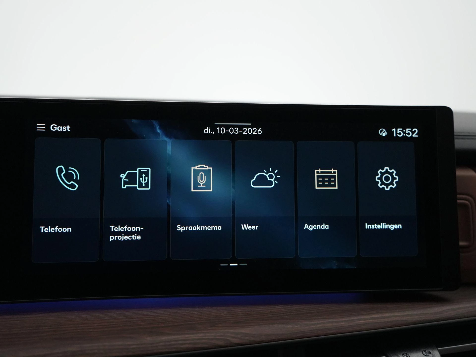 Hyundai-Santa Fe-image-23