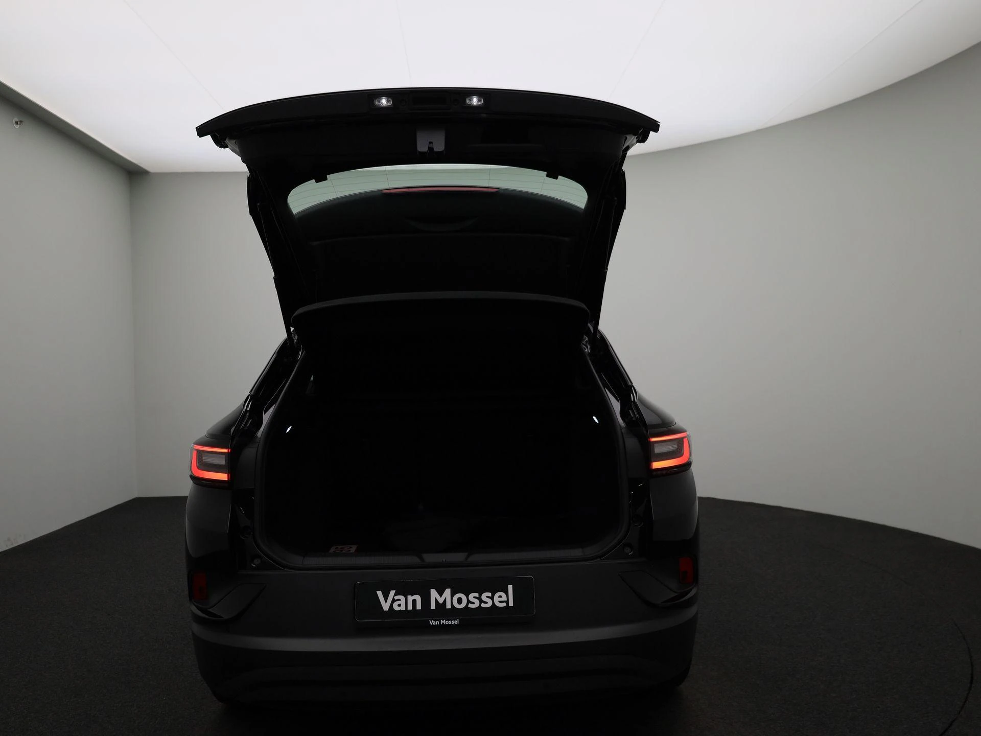 Volkswagen-ID.4-image-10