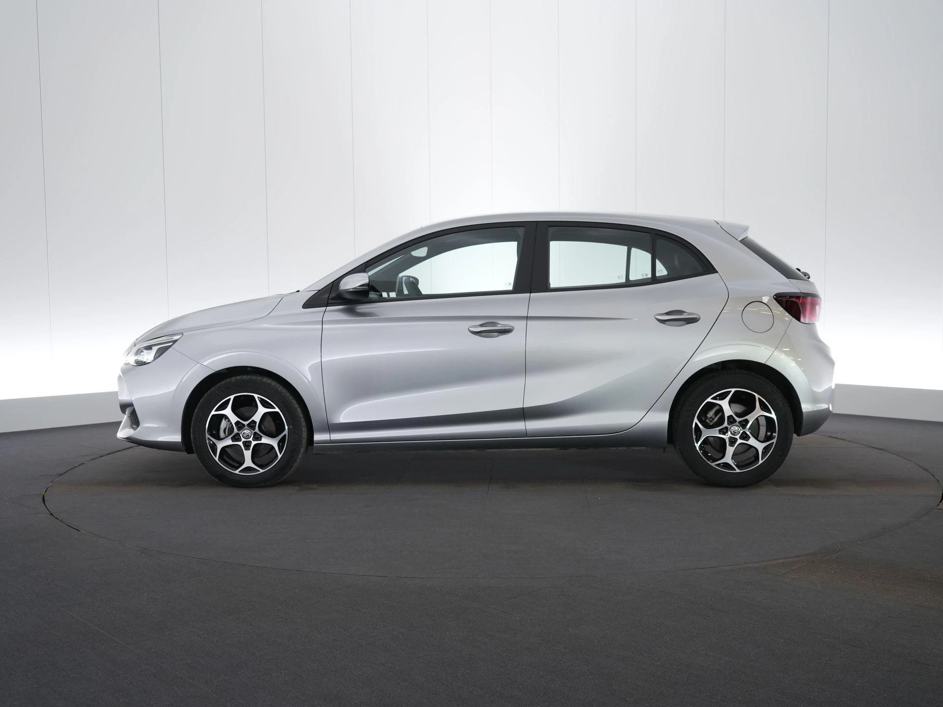 MG MG3