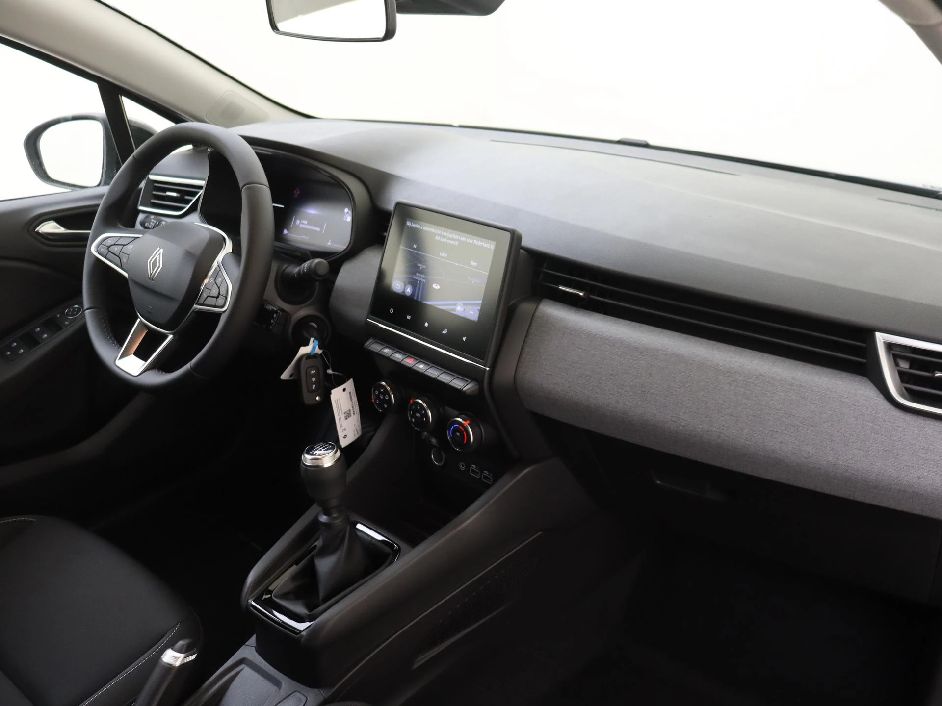 Renault-Clio-image-4