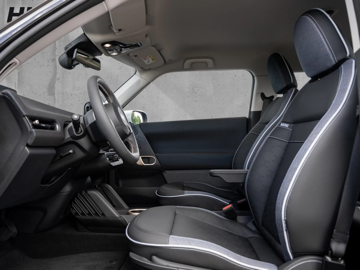 MINI-Cooper-image-12