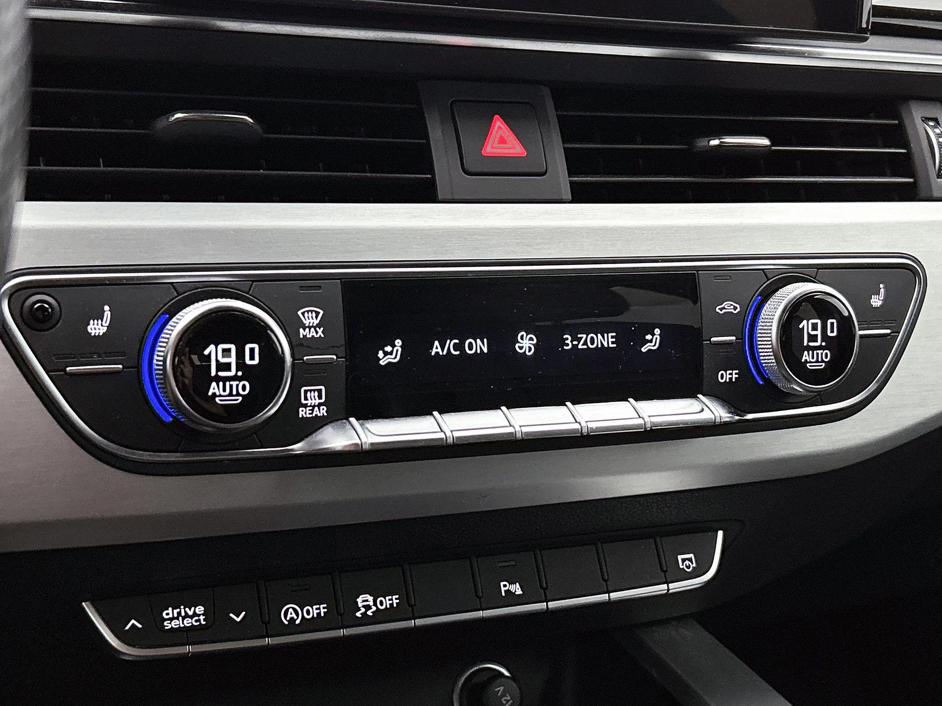 Audi A4 Avant 40 TFSI quattro S edition Competition