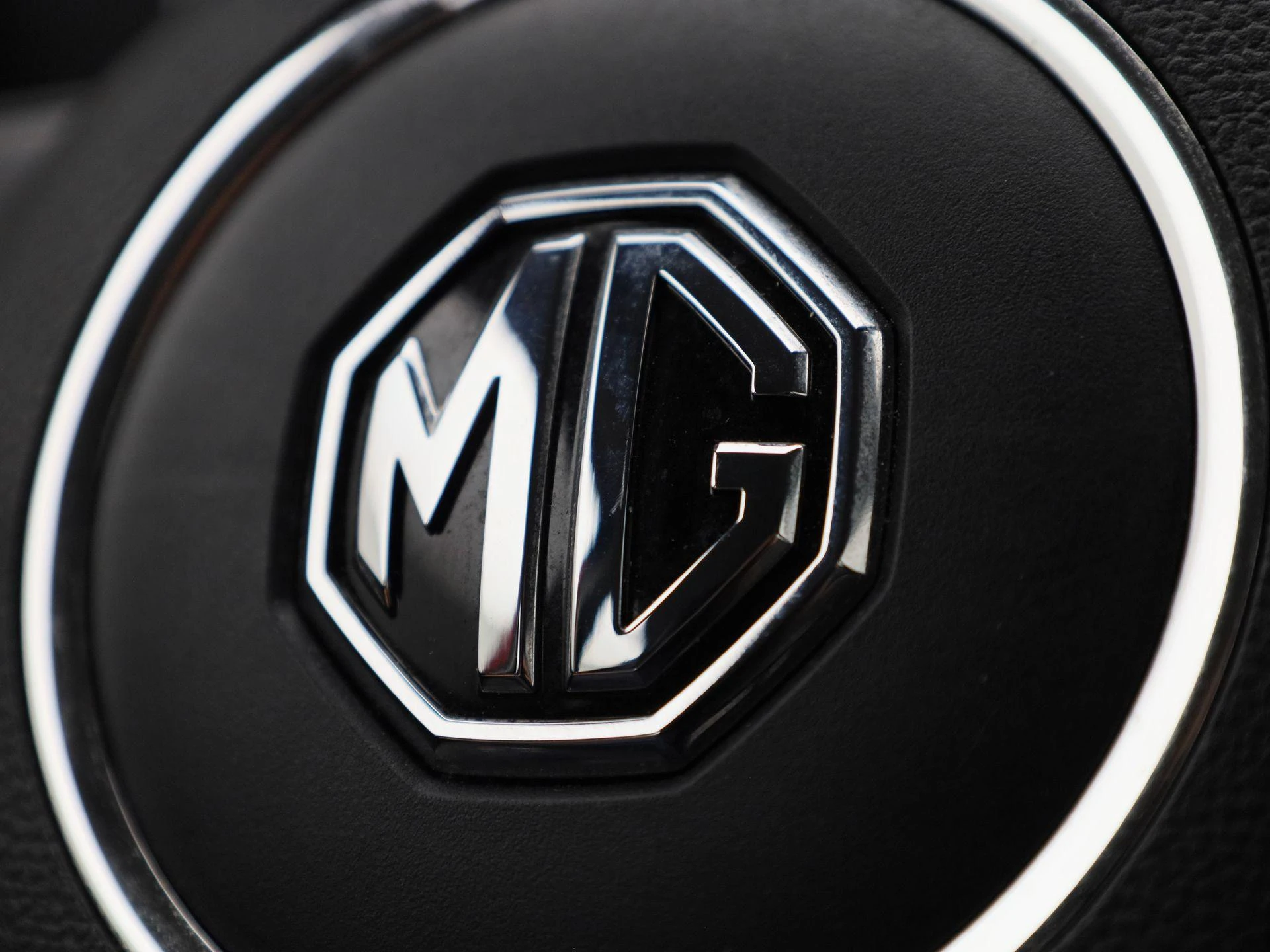 MG-ZS-image-29