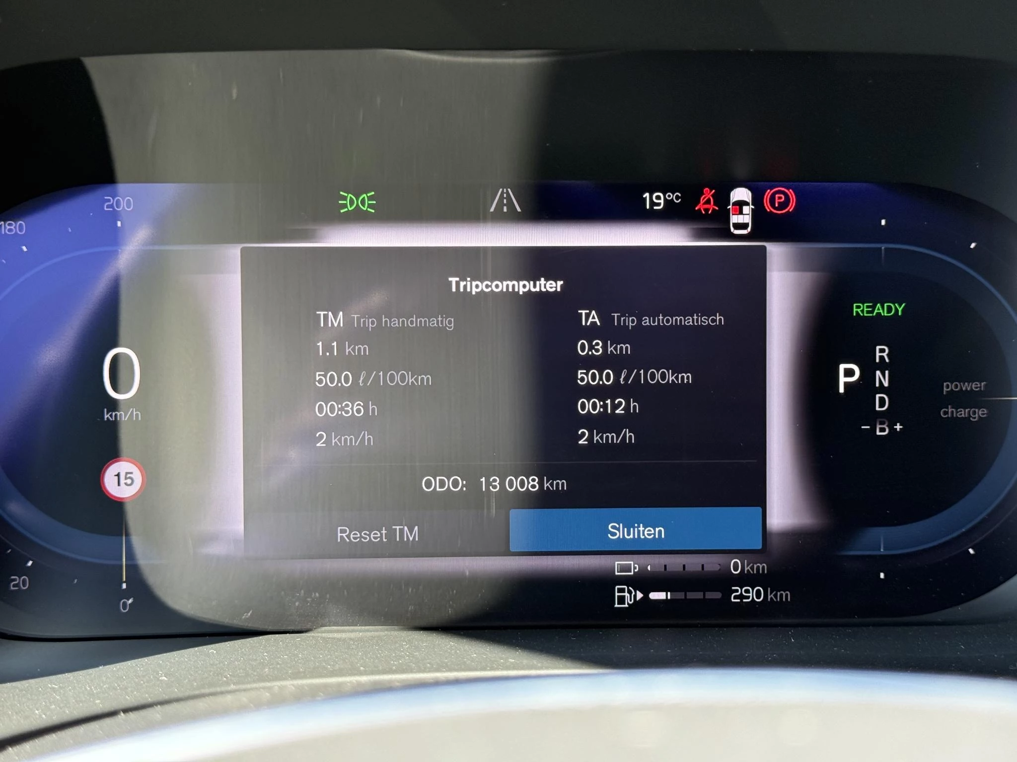 Volvo XC60 T6 Plug in Hybrid AWD Plus Dark