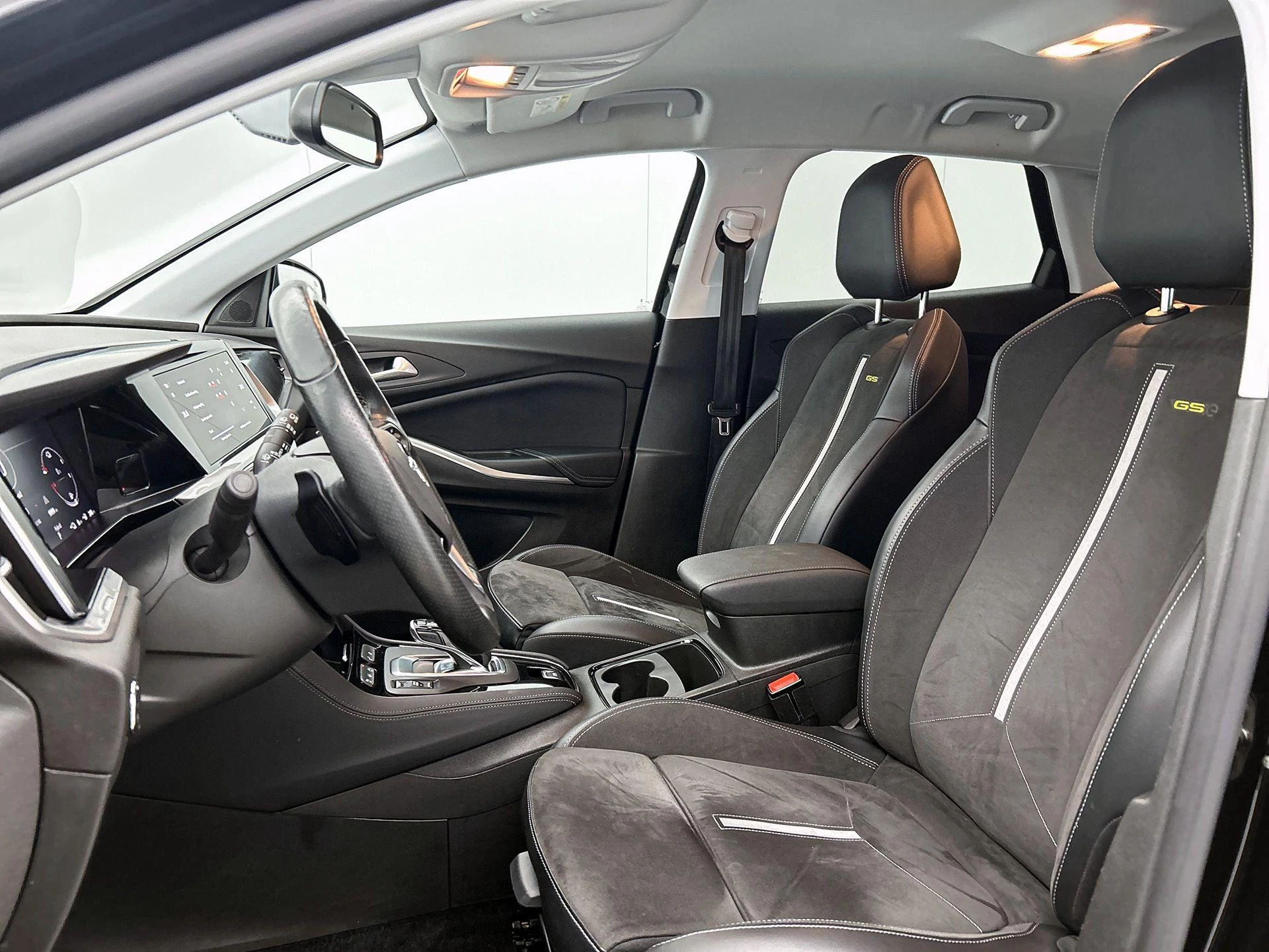 Opel-Grandland-image-32