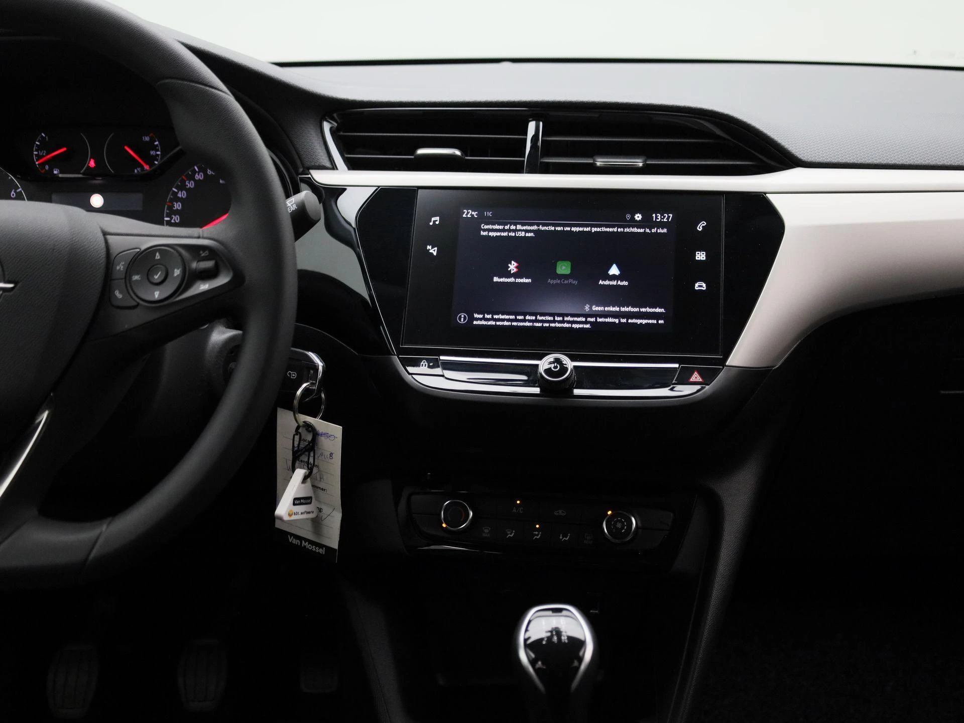 Opel-Corsa-image-7