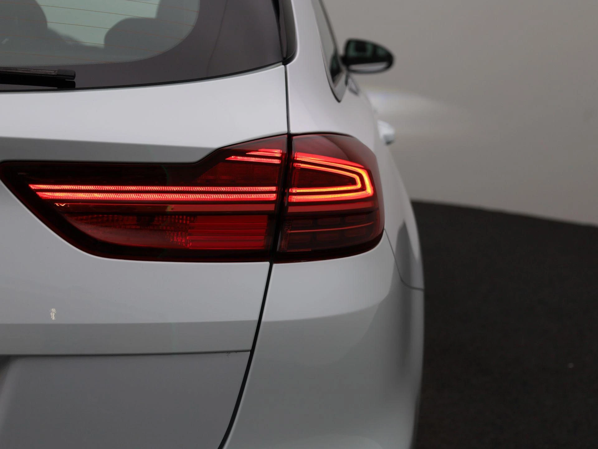 Kia-Ceed Sportswagon-image-32