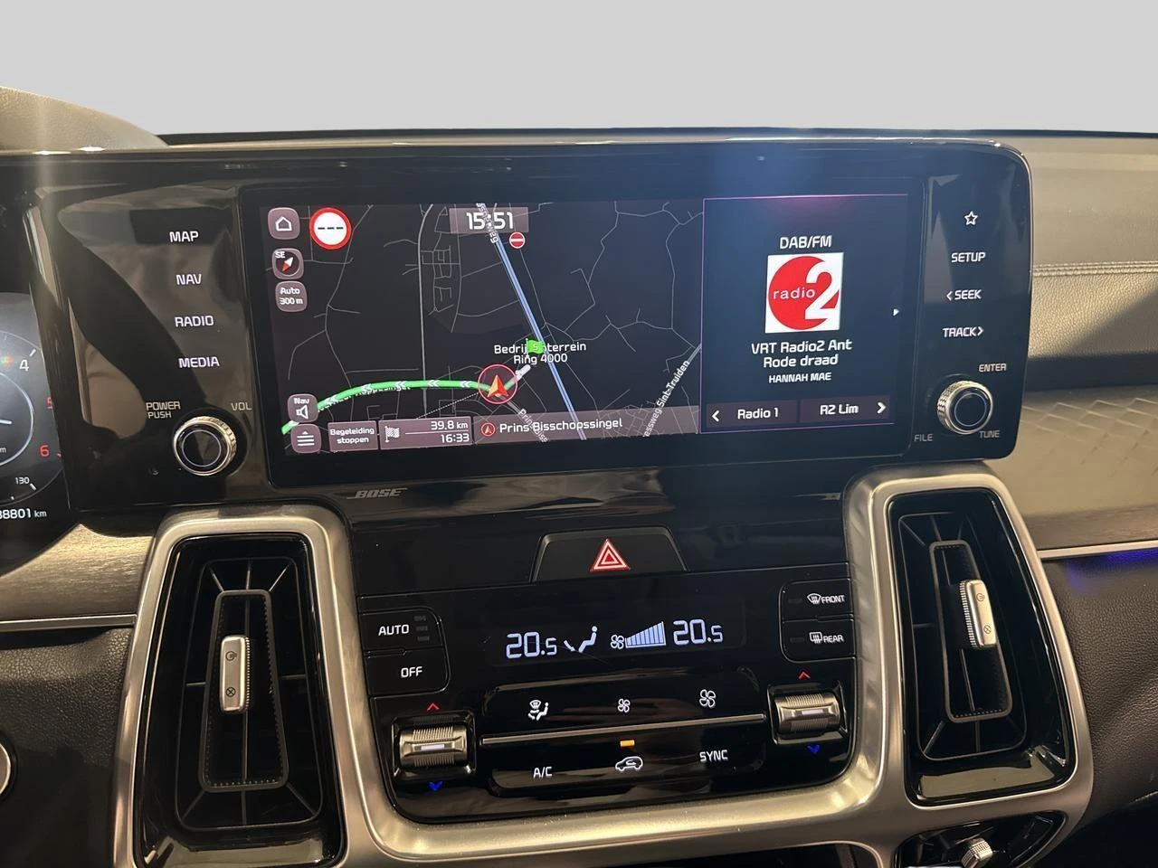 Kia-Sorento-image-13
