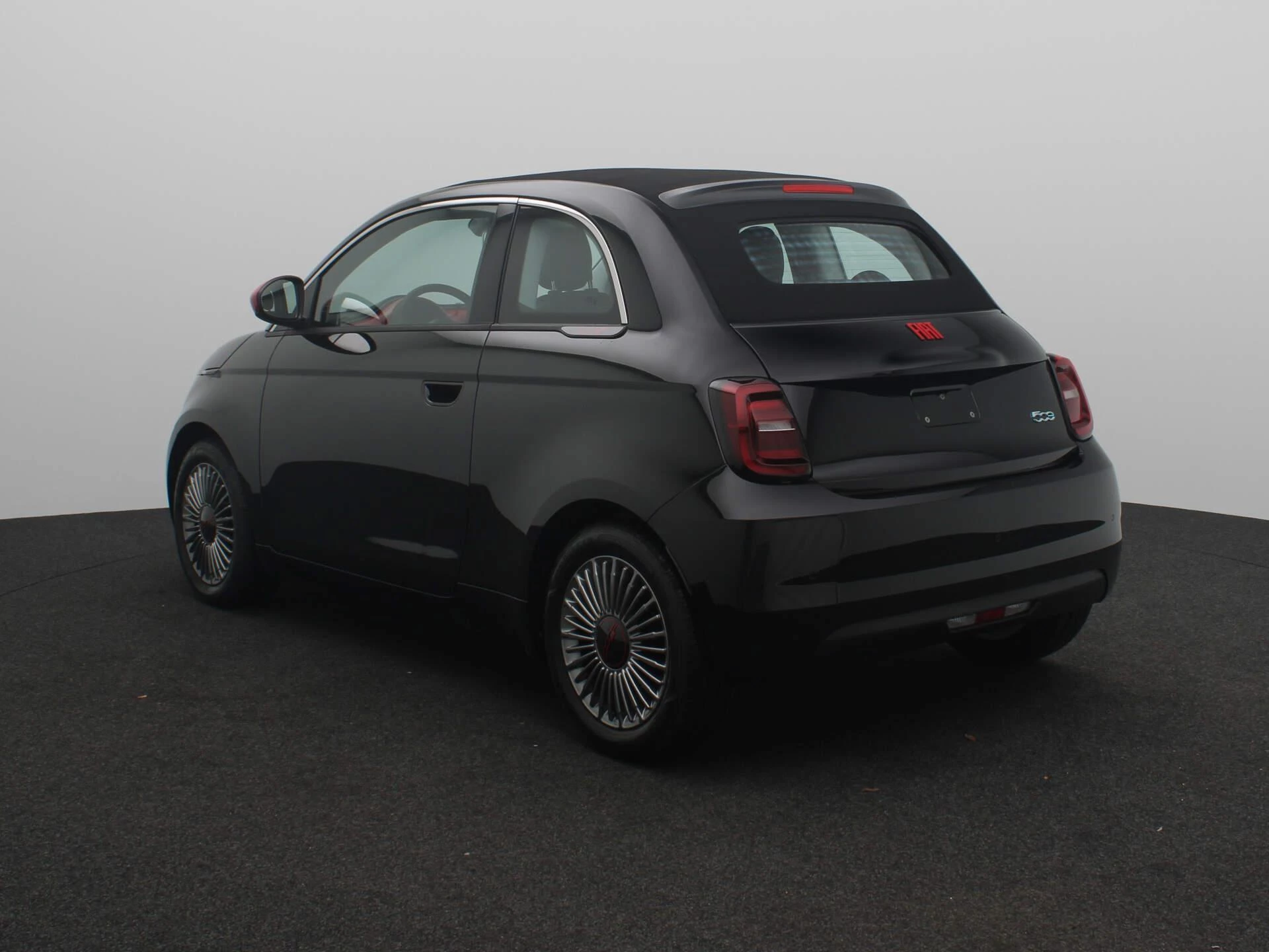 Fiat-500e-image-1