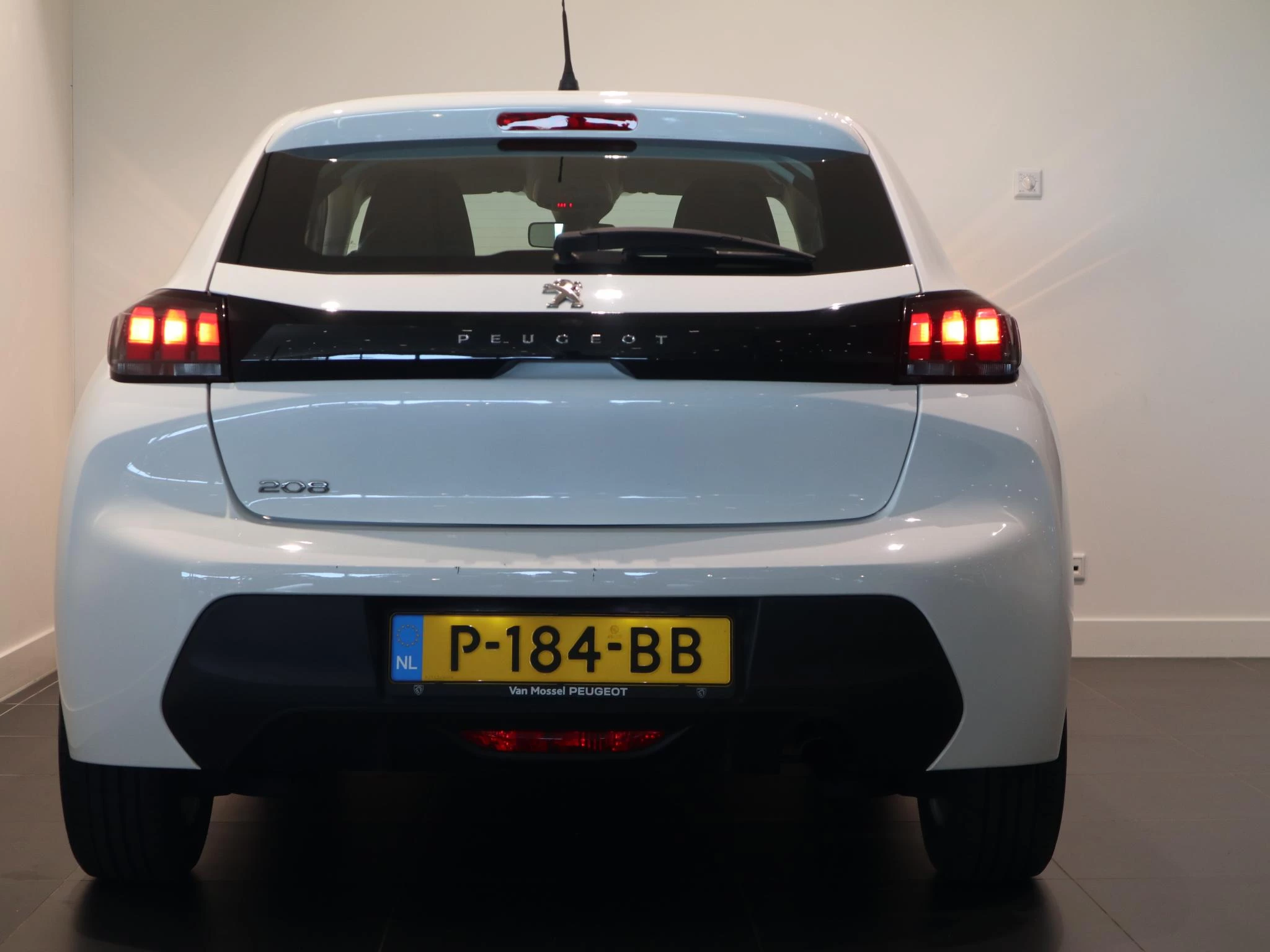 Peugeot-208-image-5