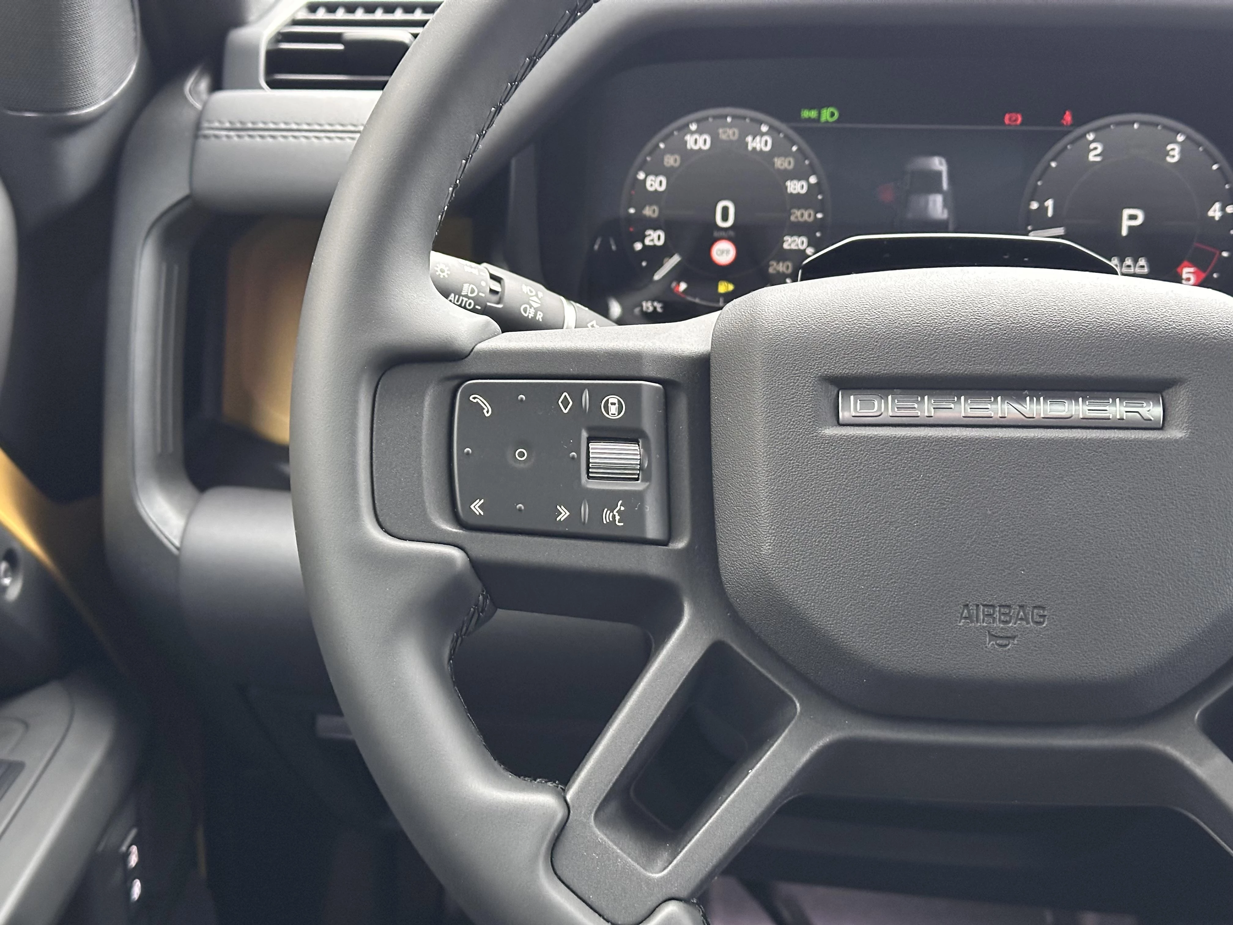 Land Rover-Defender-image-15