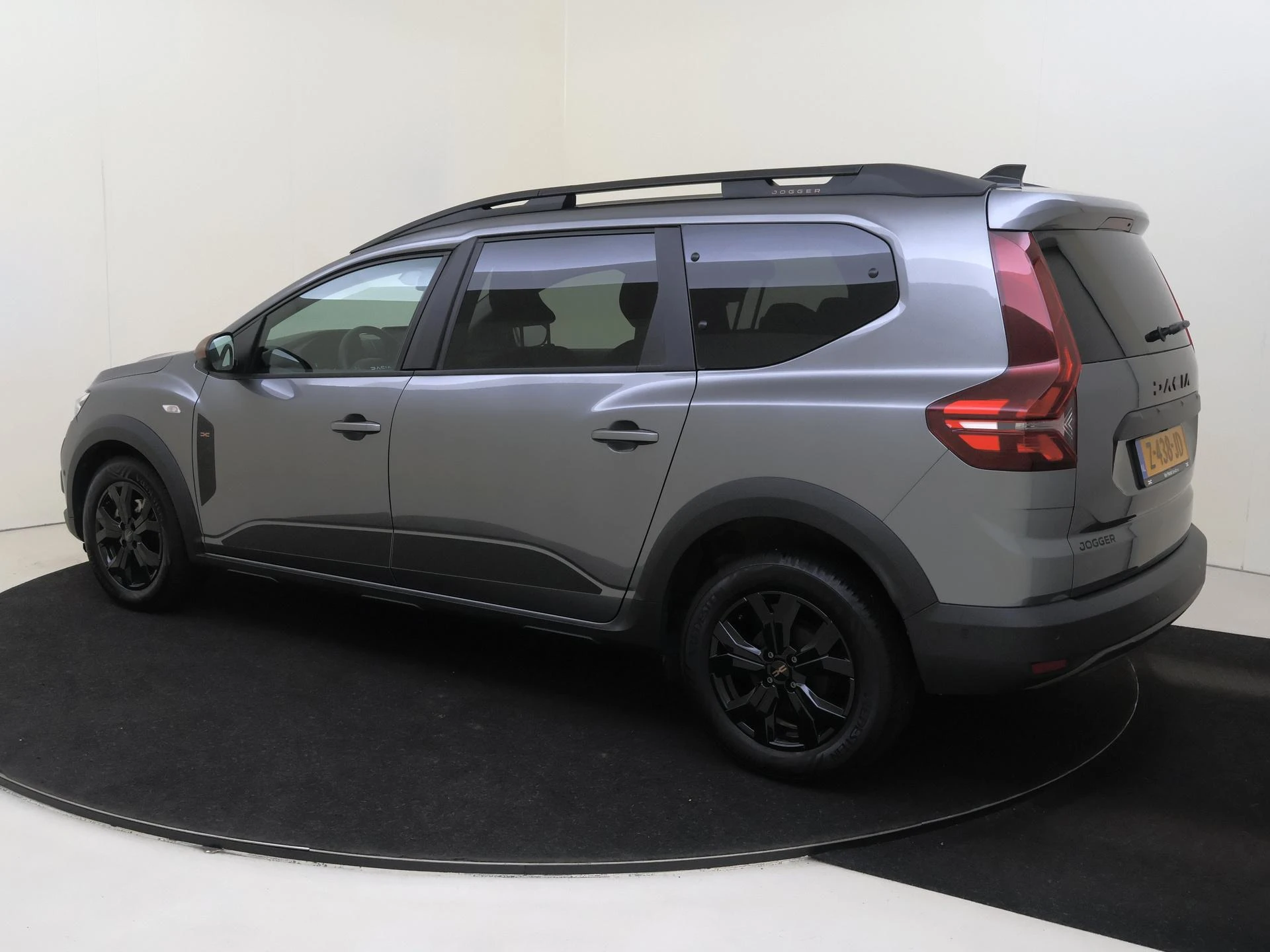 Dacia-Jogger-image-2
