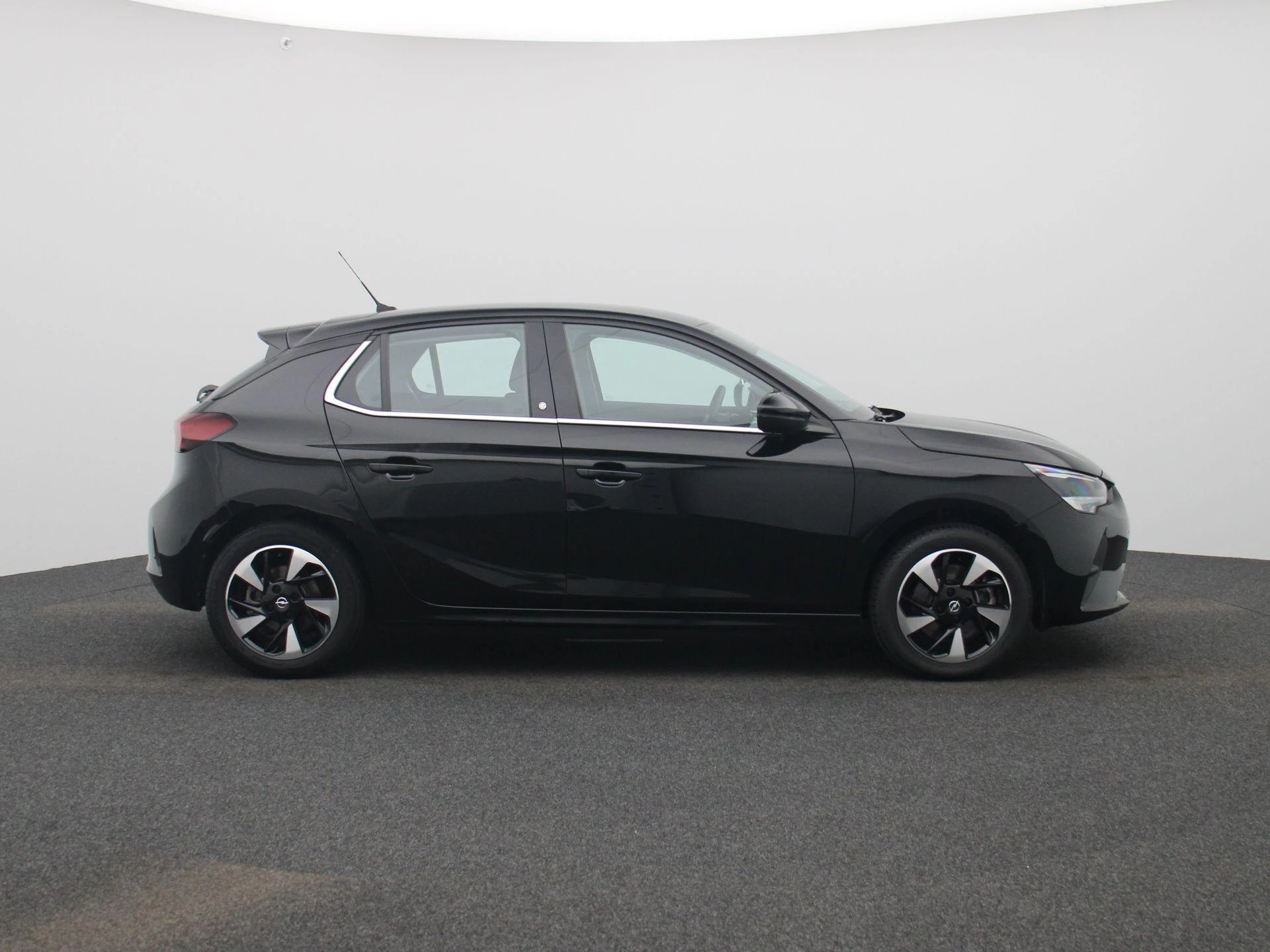 Opel-Corsa-e-image-5
