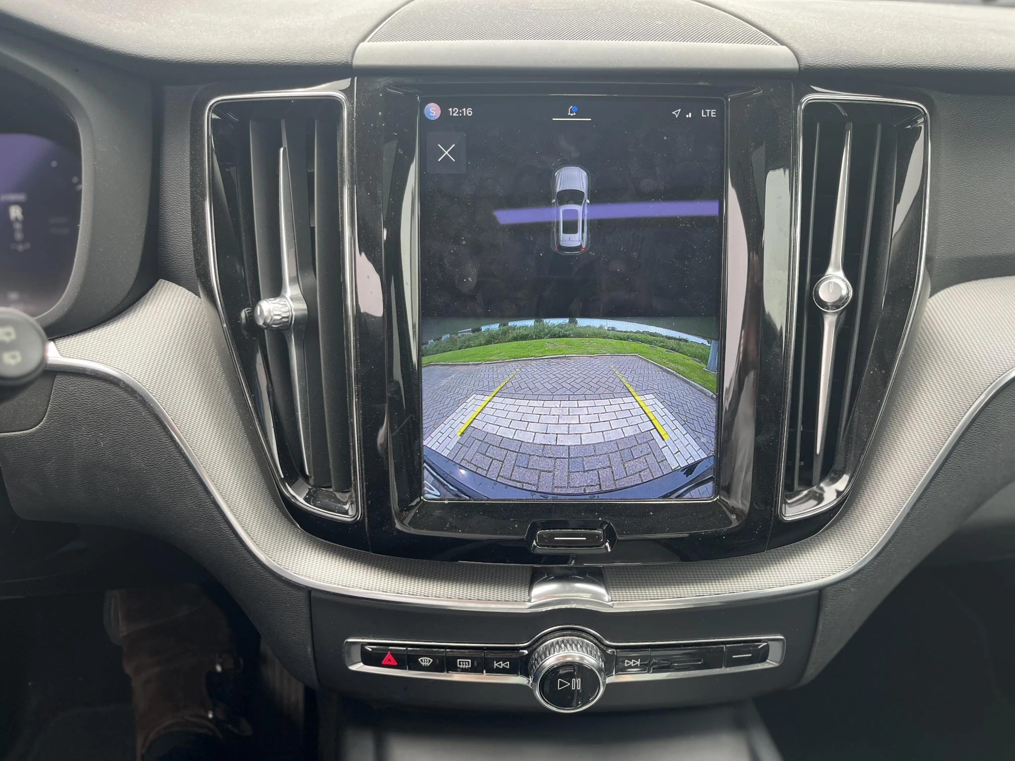 Volvo-XC60-image-26