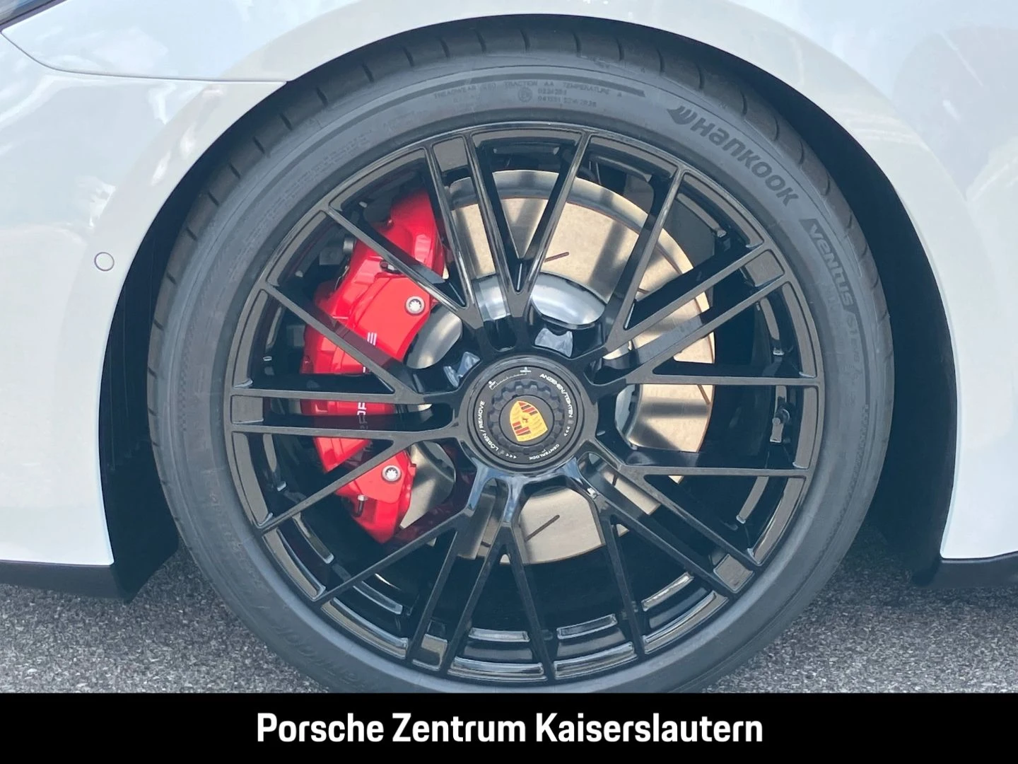 Porsche-Panamera-image-12