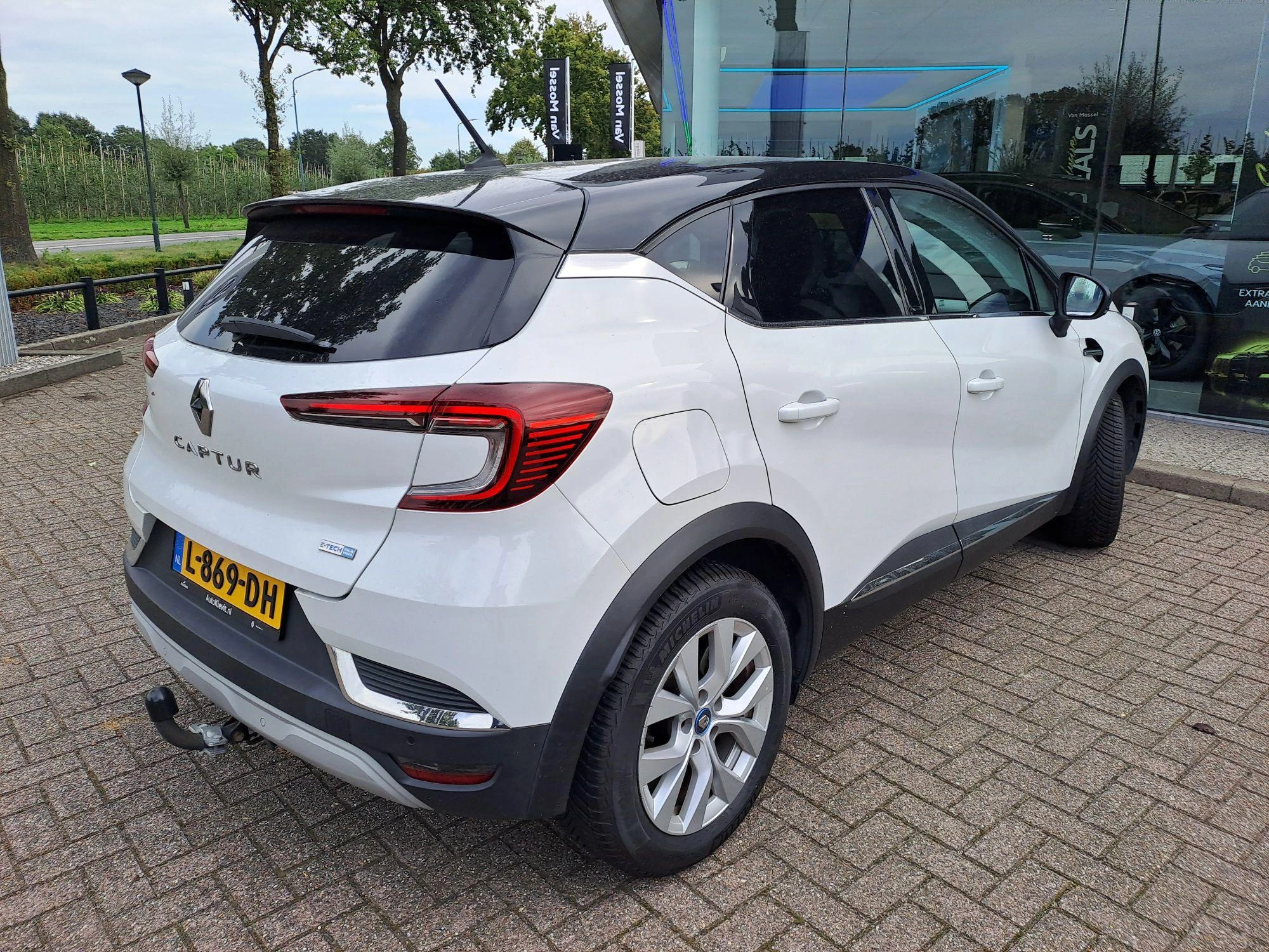 Renault-Captur-image-2