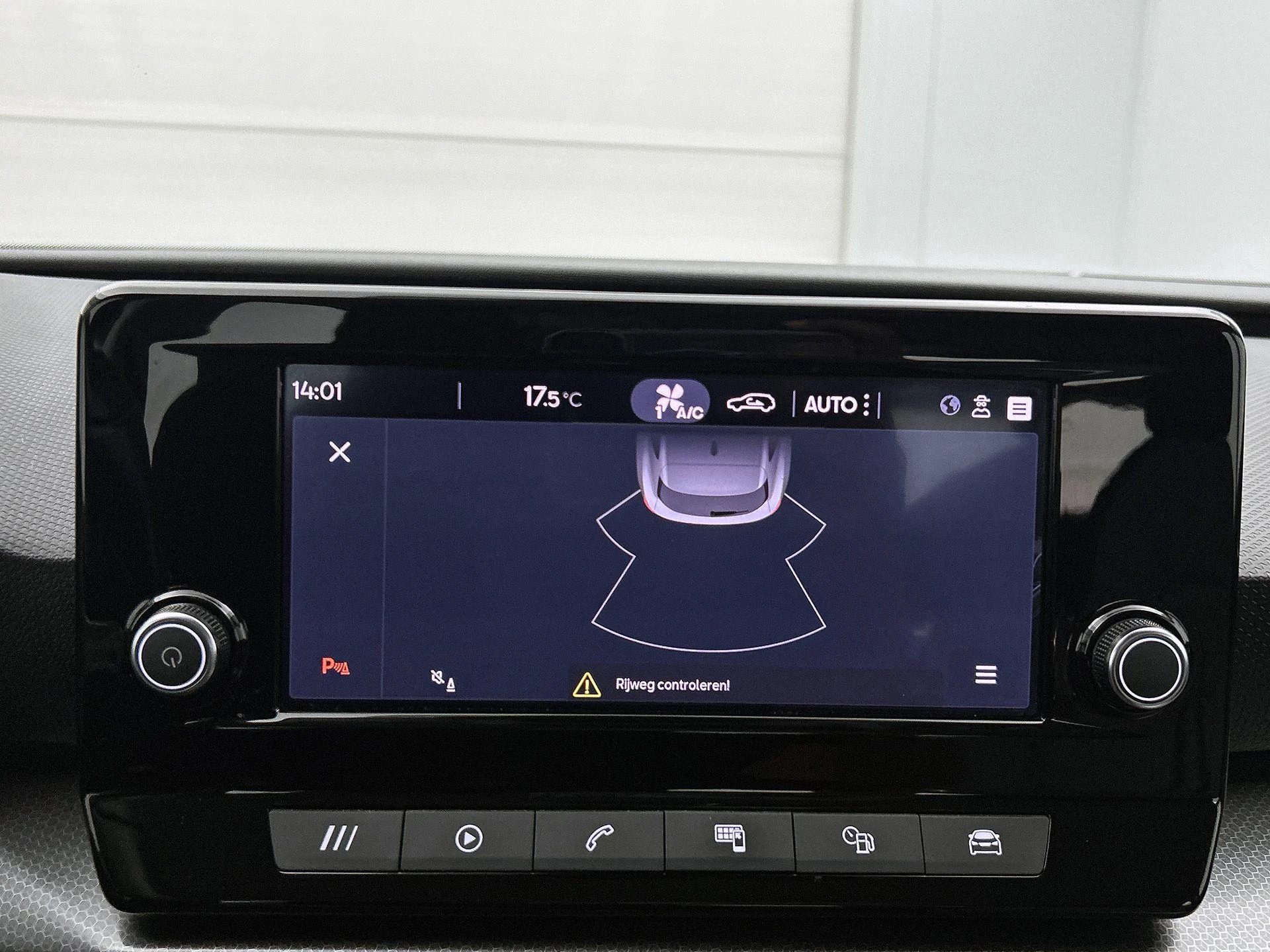 SEAT-Leon-image-11