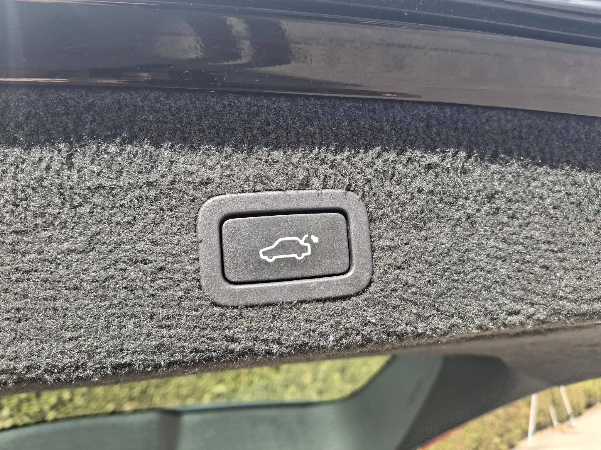 Volvo-V70-image-13