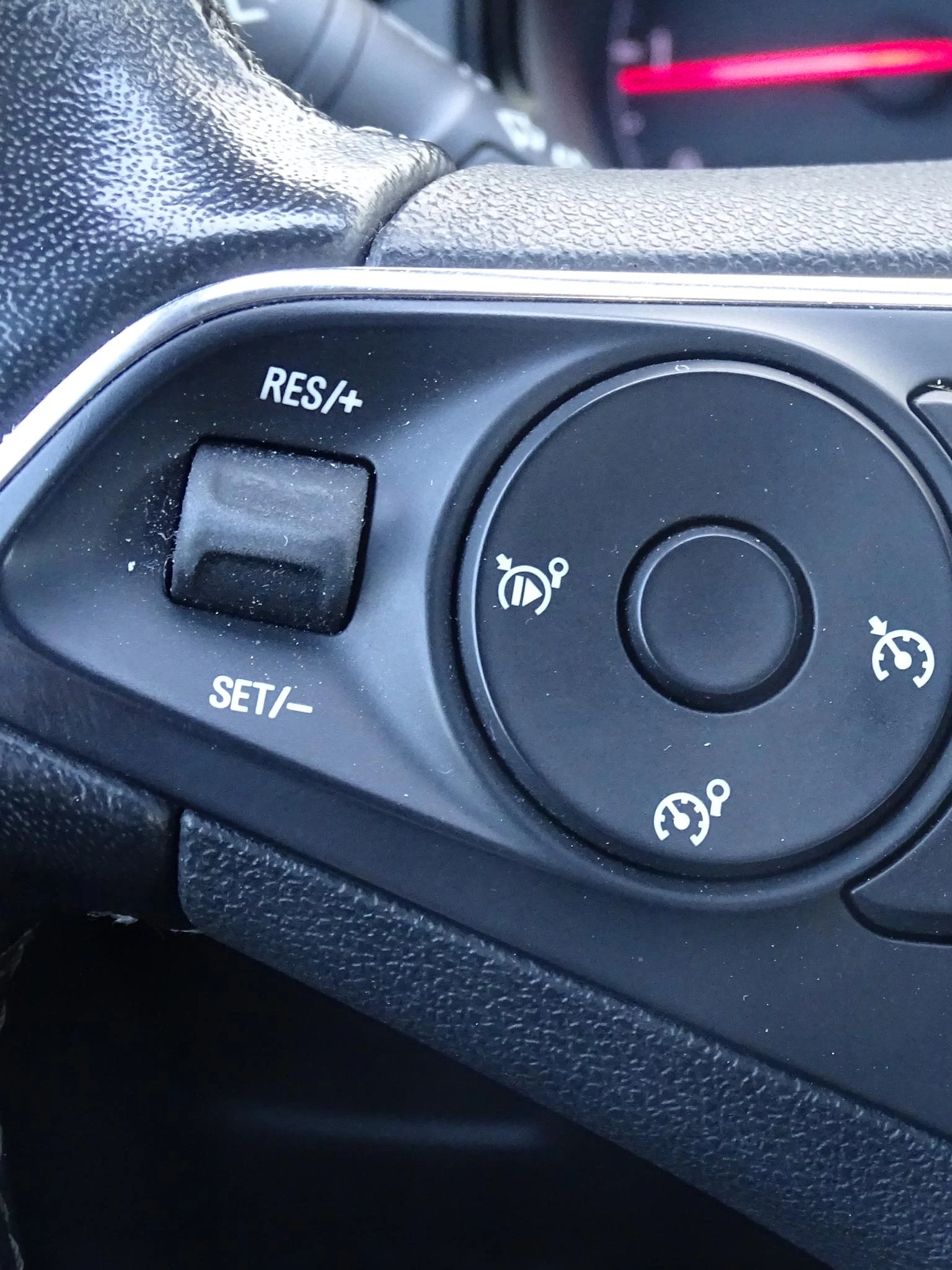 Opel Crossland X 1.2T Edition+apple carplay