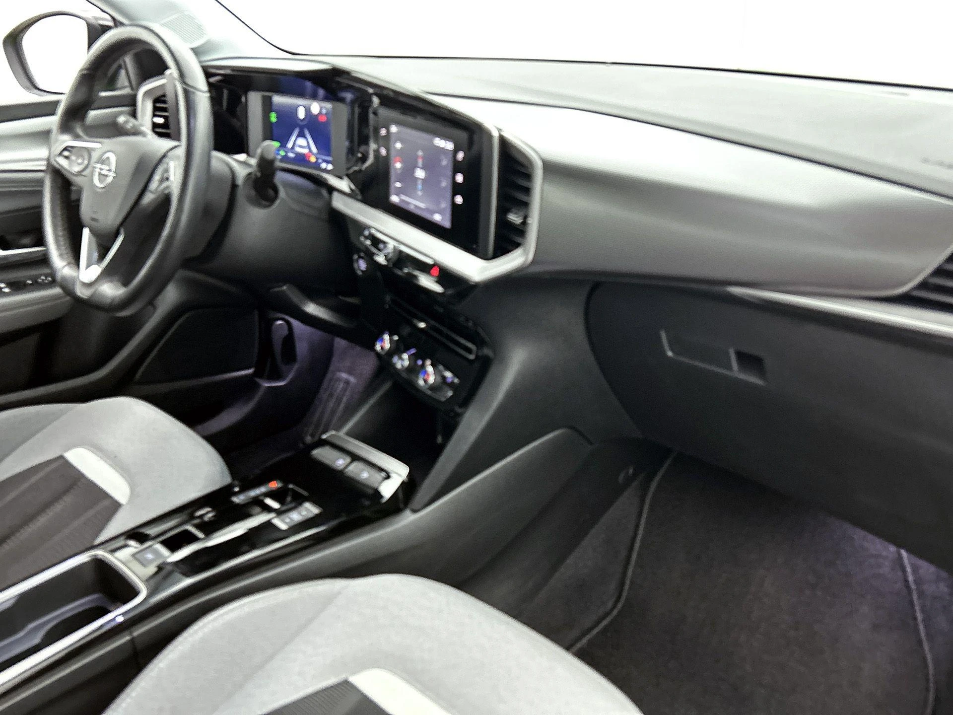 Opel Mokka-e Elegance 50-kWh 11kw bl.