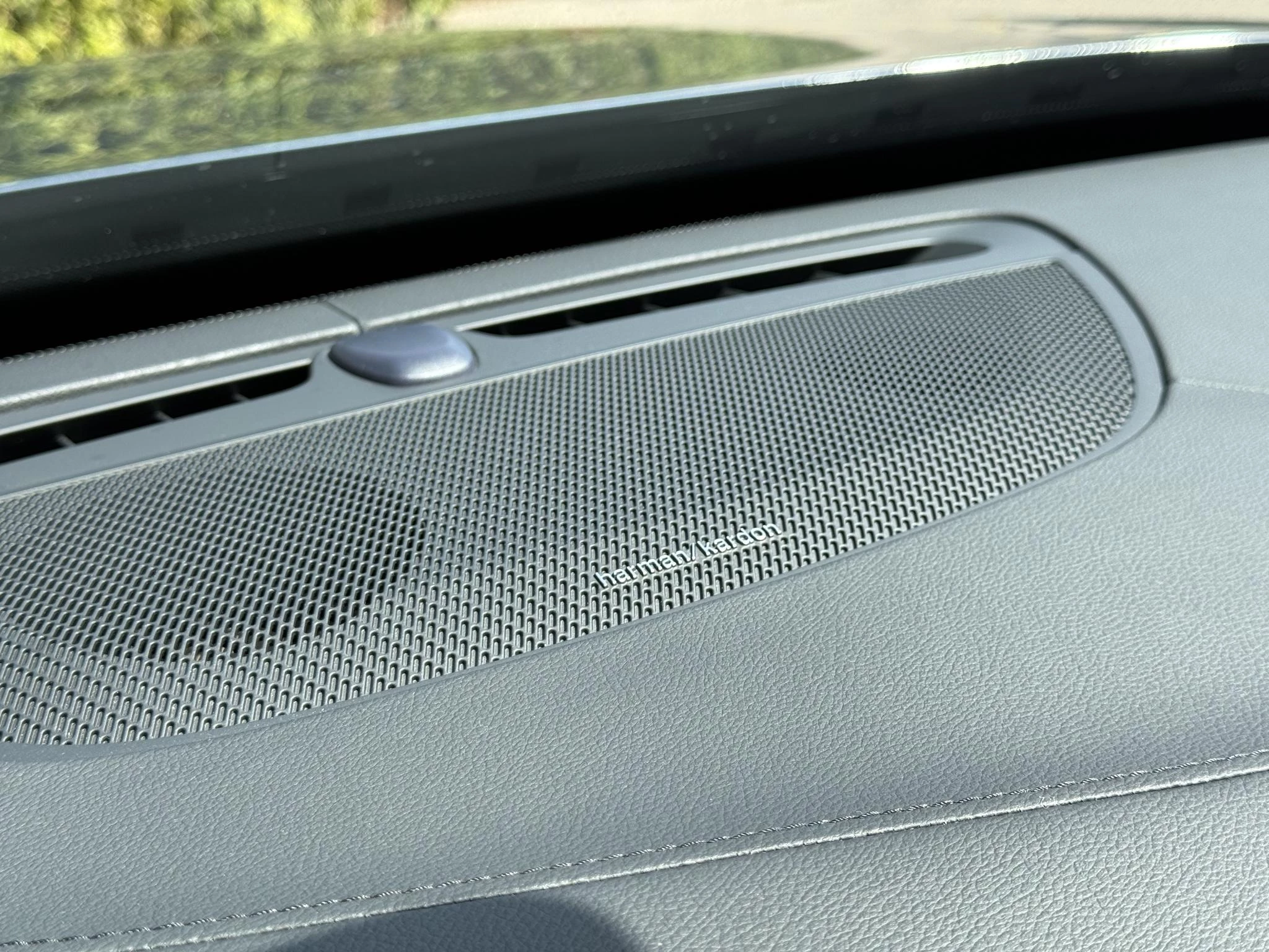 Volvo-XC90-image-29
