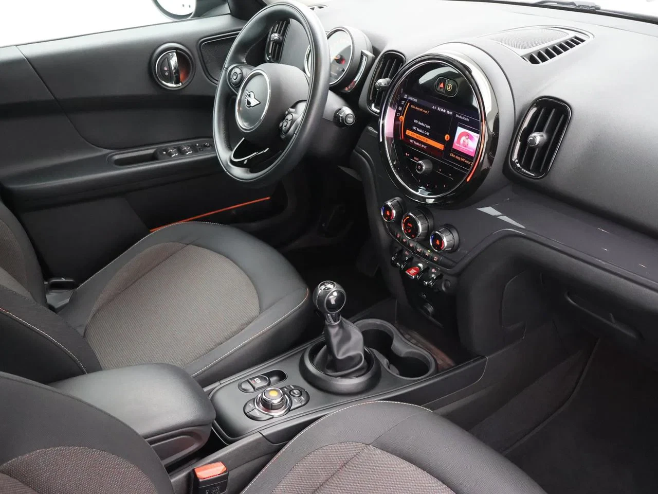 MINI Countryman Mini (F60 LCI) Mini Countryman 1.5 136PK*NAVIPRO*SFEERVERLICHTING*LED*KEYLESSENTRY*TREKHAAK*