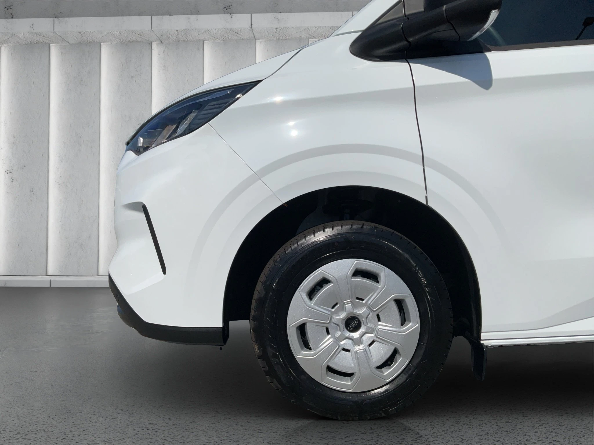 Ford-Transit Custom-image-8
