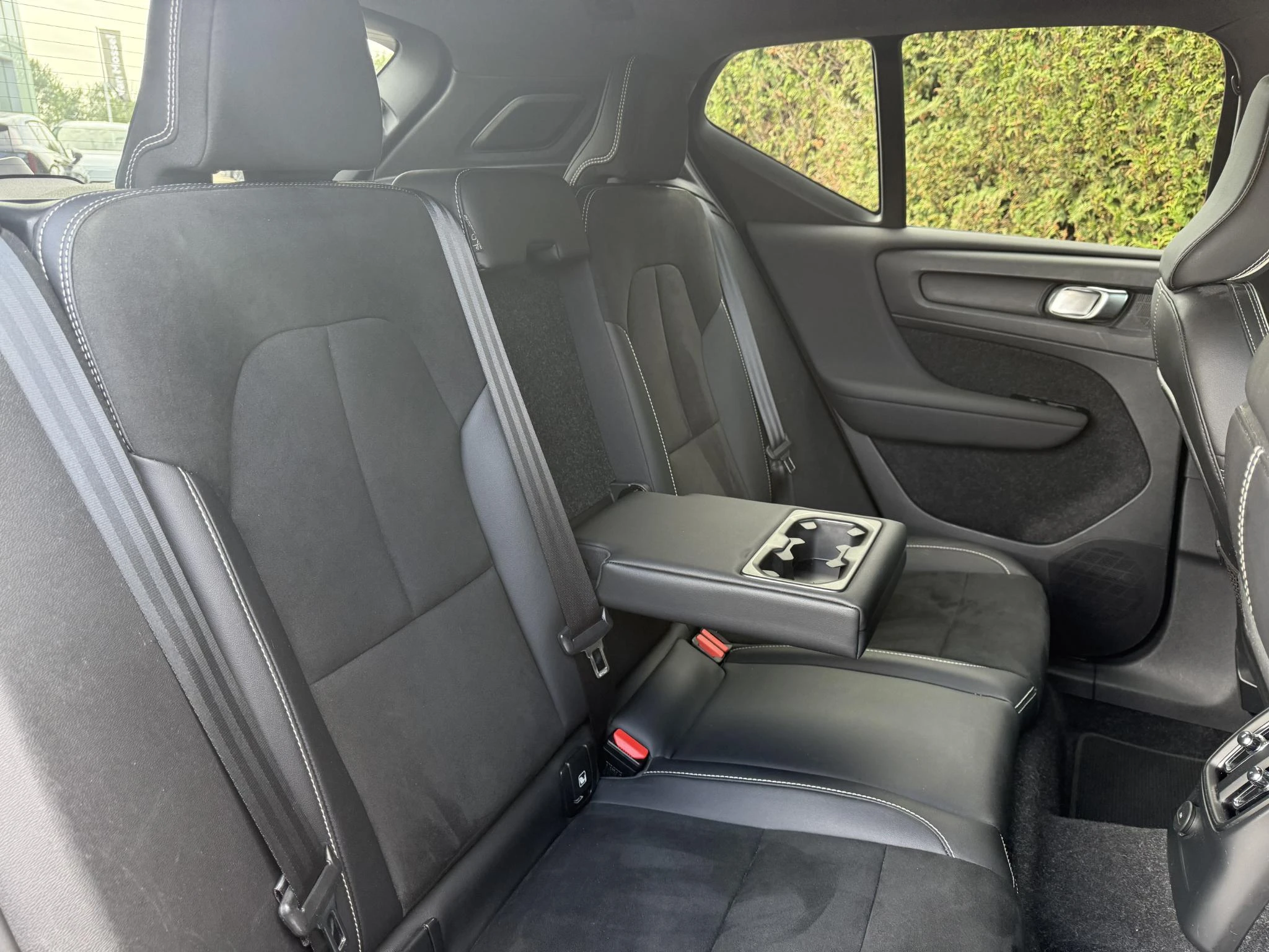 Volvo-XC40-image-12