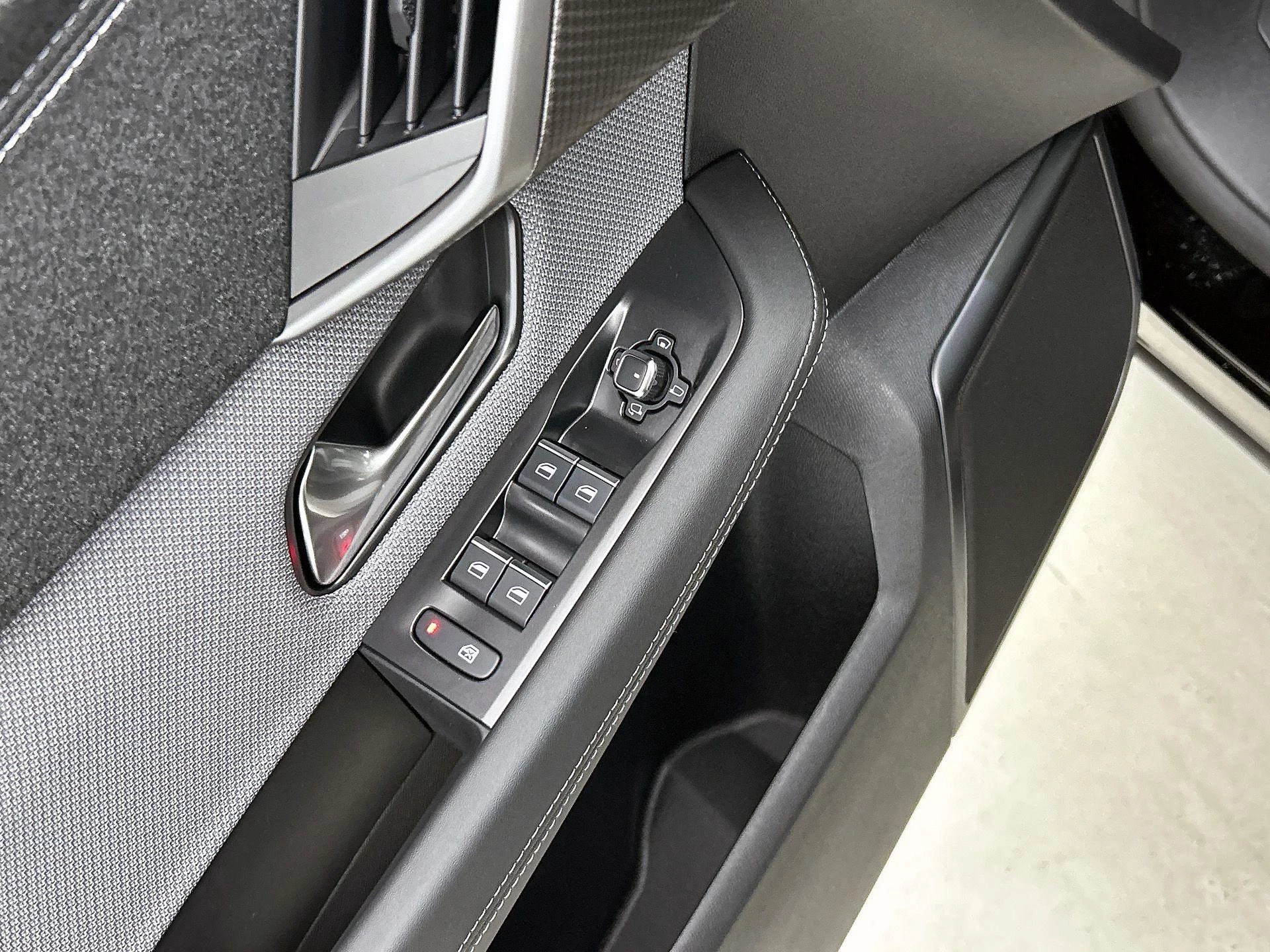 Opel-Grandland-image-26