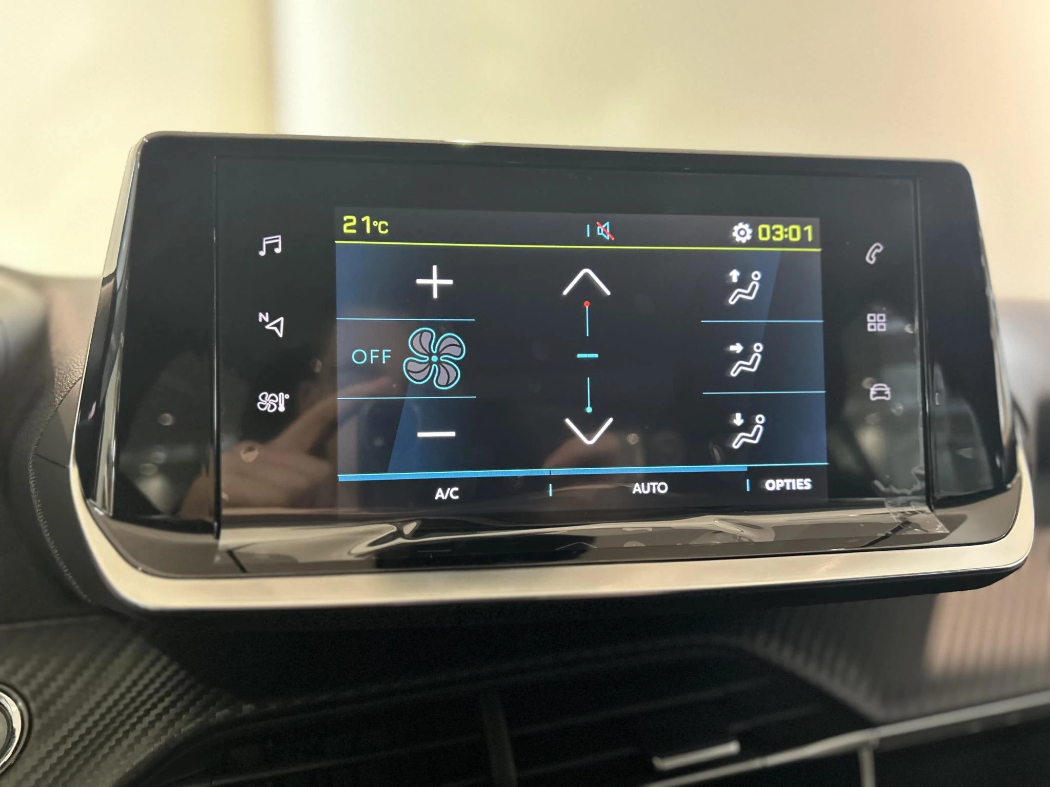 Peugeot e-208 EV Active Pack 50 kWh