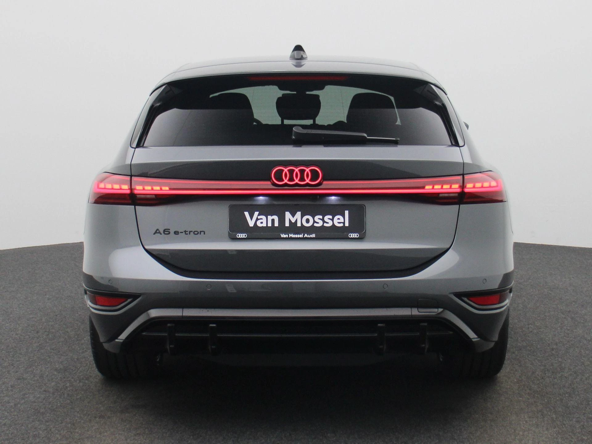 Audi A6 Avant e-tron S edition 83 kWh
