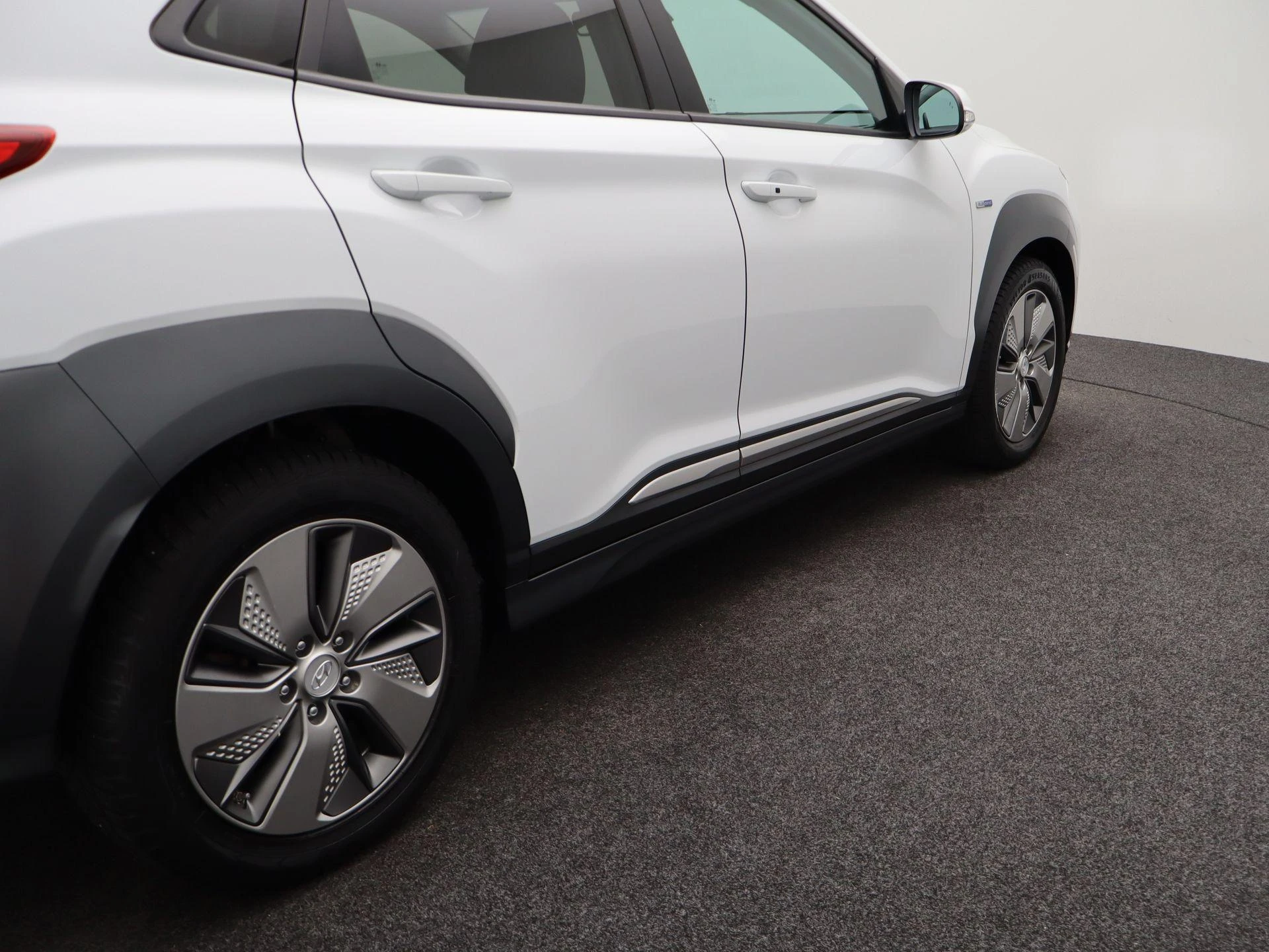Hyundai-Kona-image-38