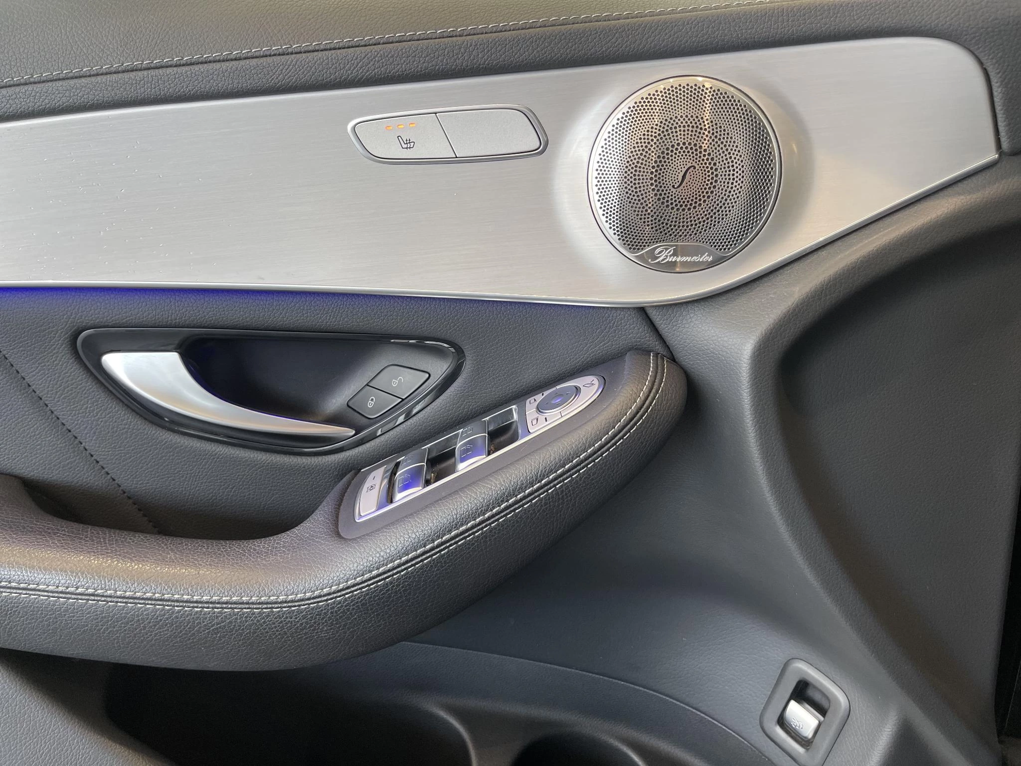 Mercedes-Benz GLC SUV 300de AMG LINE + PANO DAK + BURMESTER + HEAD UP + TREKHAAK + 360