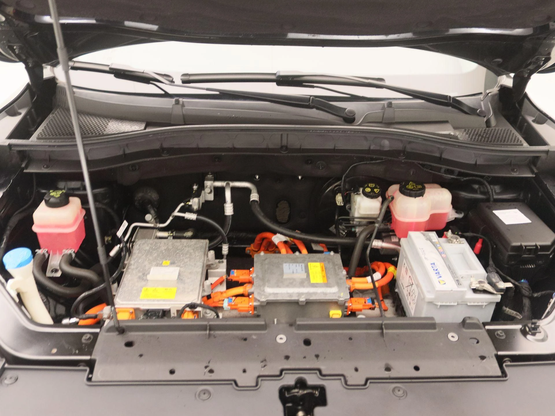 MG-ZS EV-image-25
