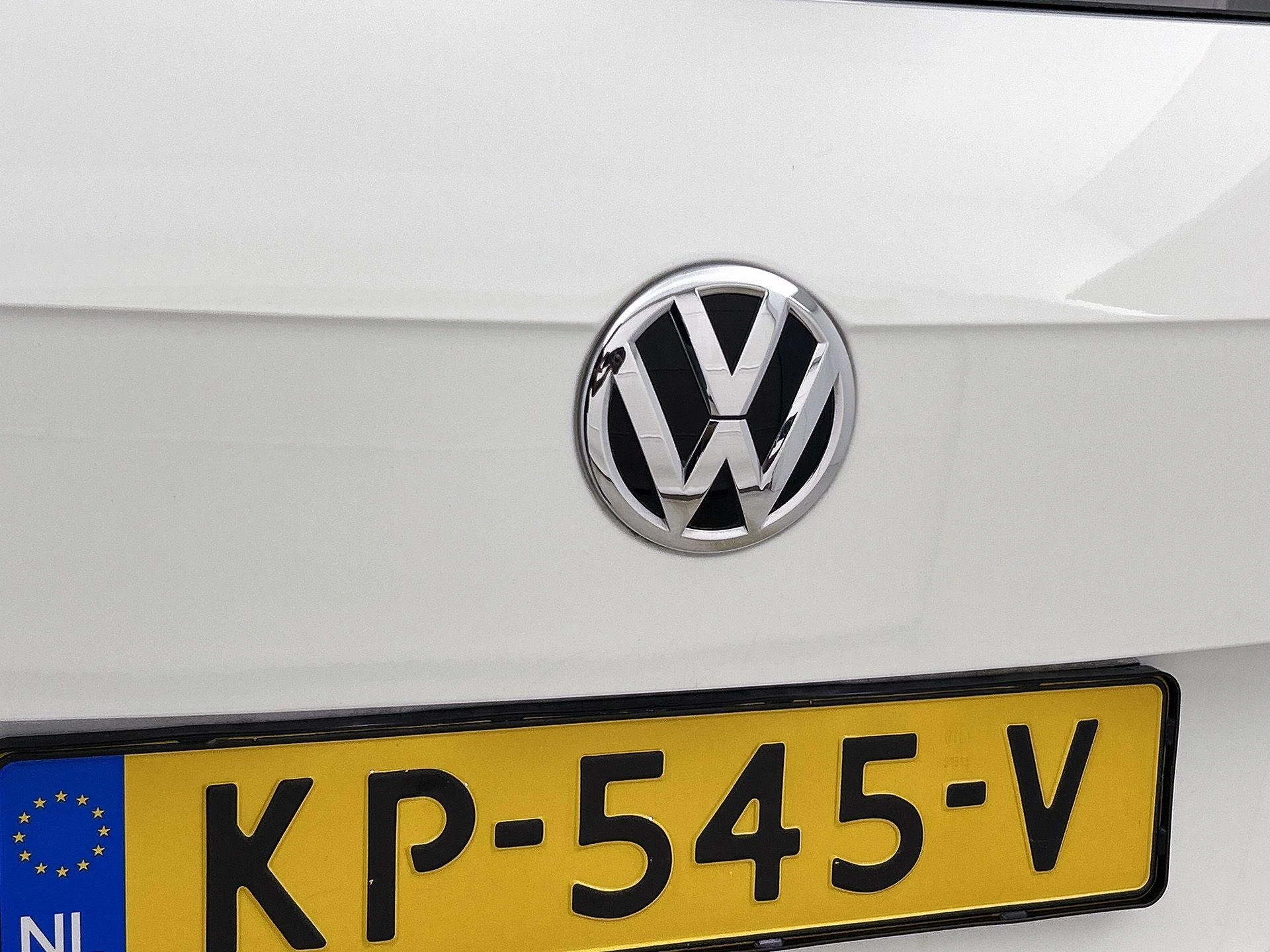 Volkswagen-Tiguan-image-12