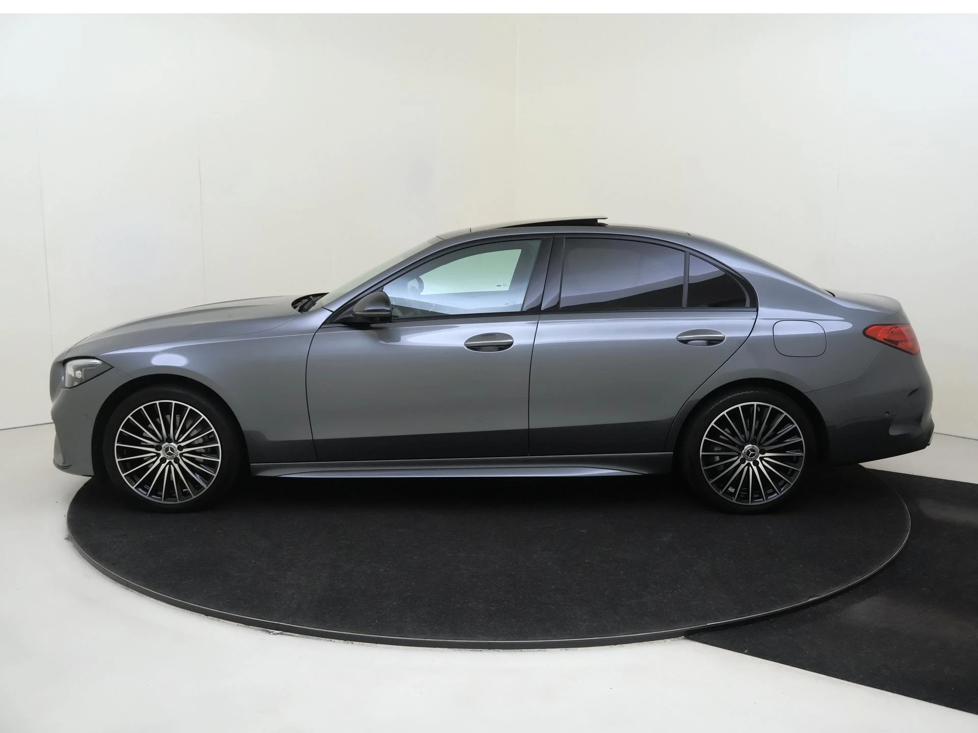 Mercedes-Benz C-Klasse 300 e Business Solution AMG
