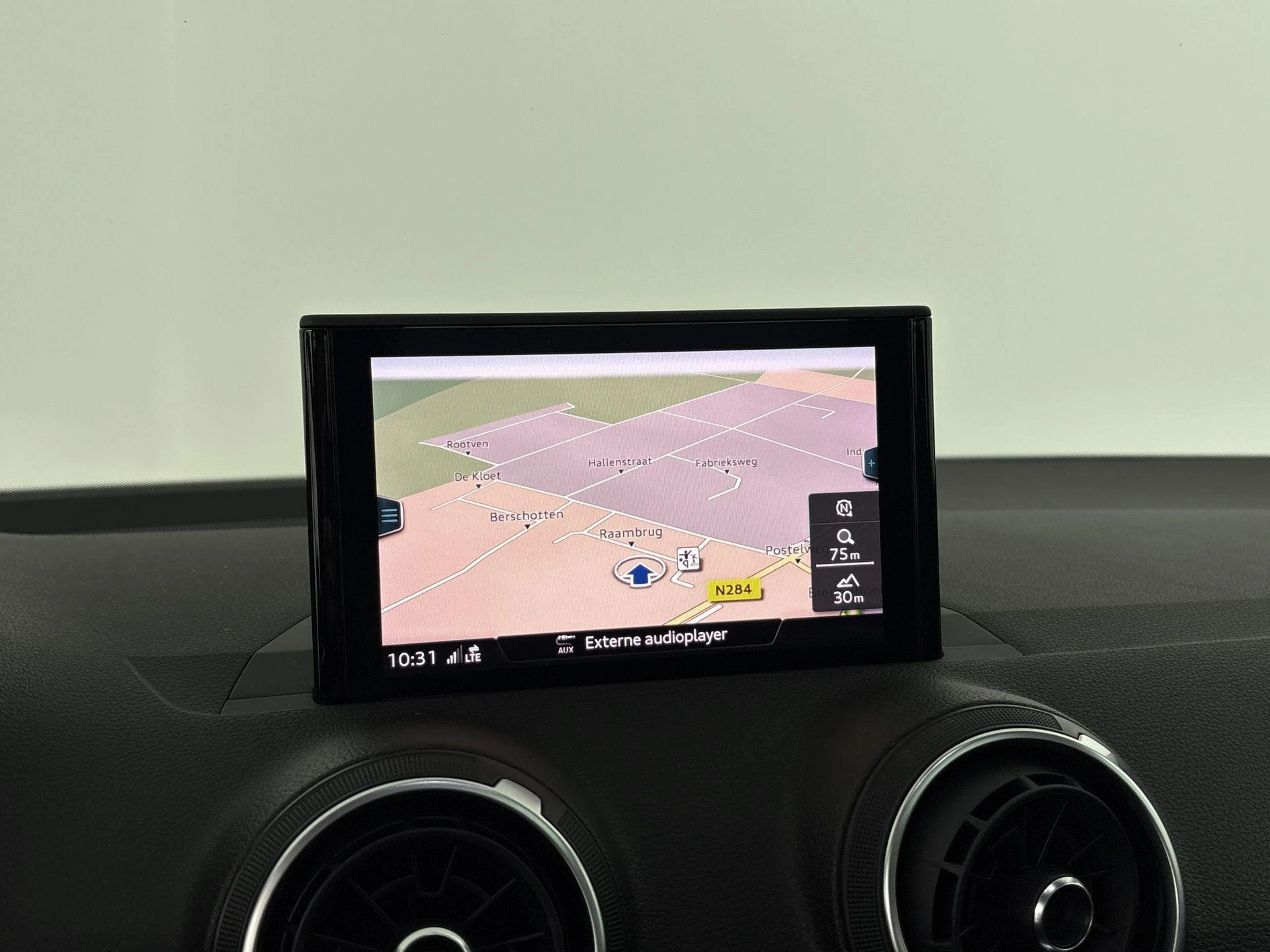 Audi-Q2-image-6