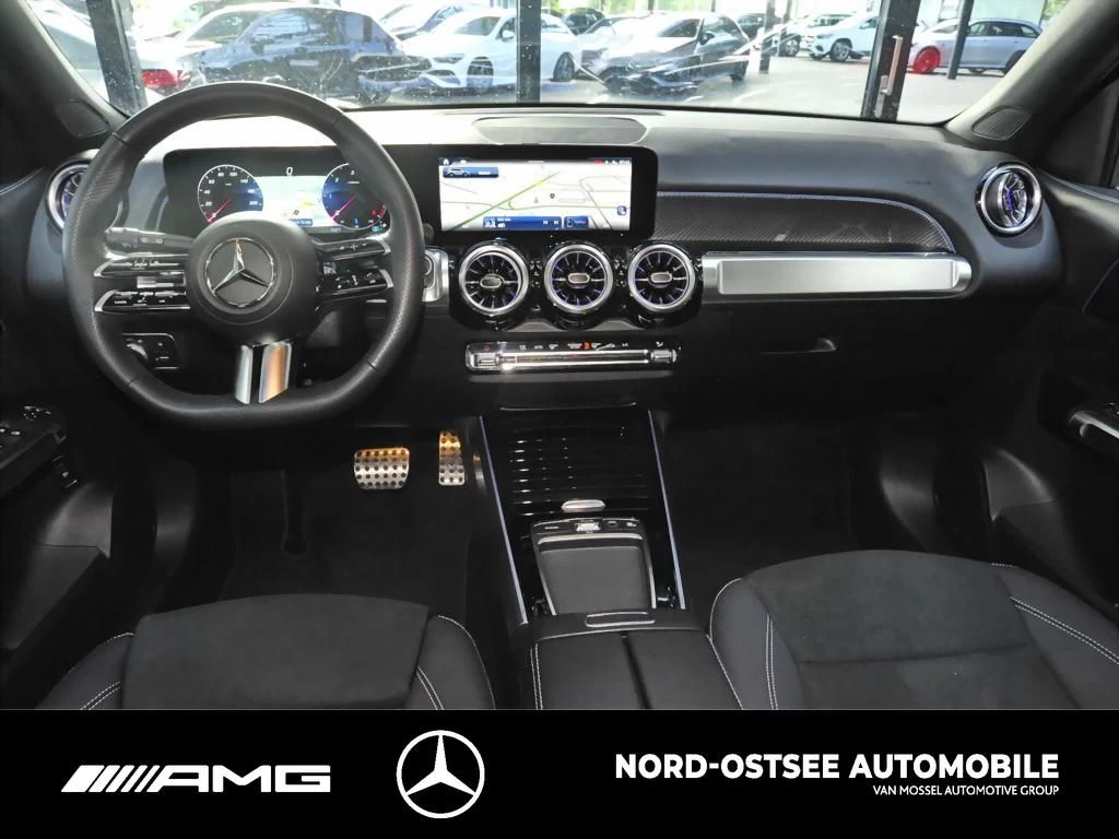 Mercedes-Benz GLB 200 d AMG PANO TEMPO 360° AHK SITZHZG NIGHT AMG Line