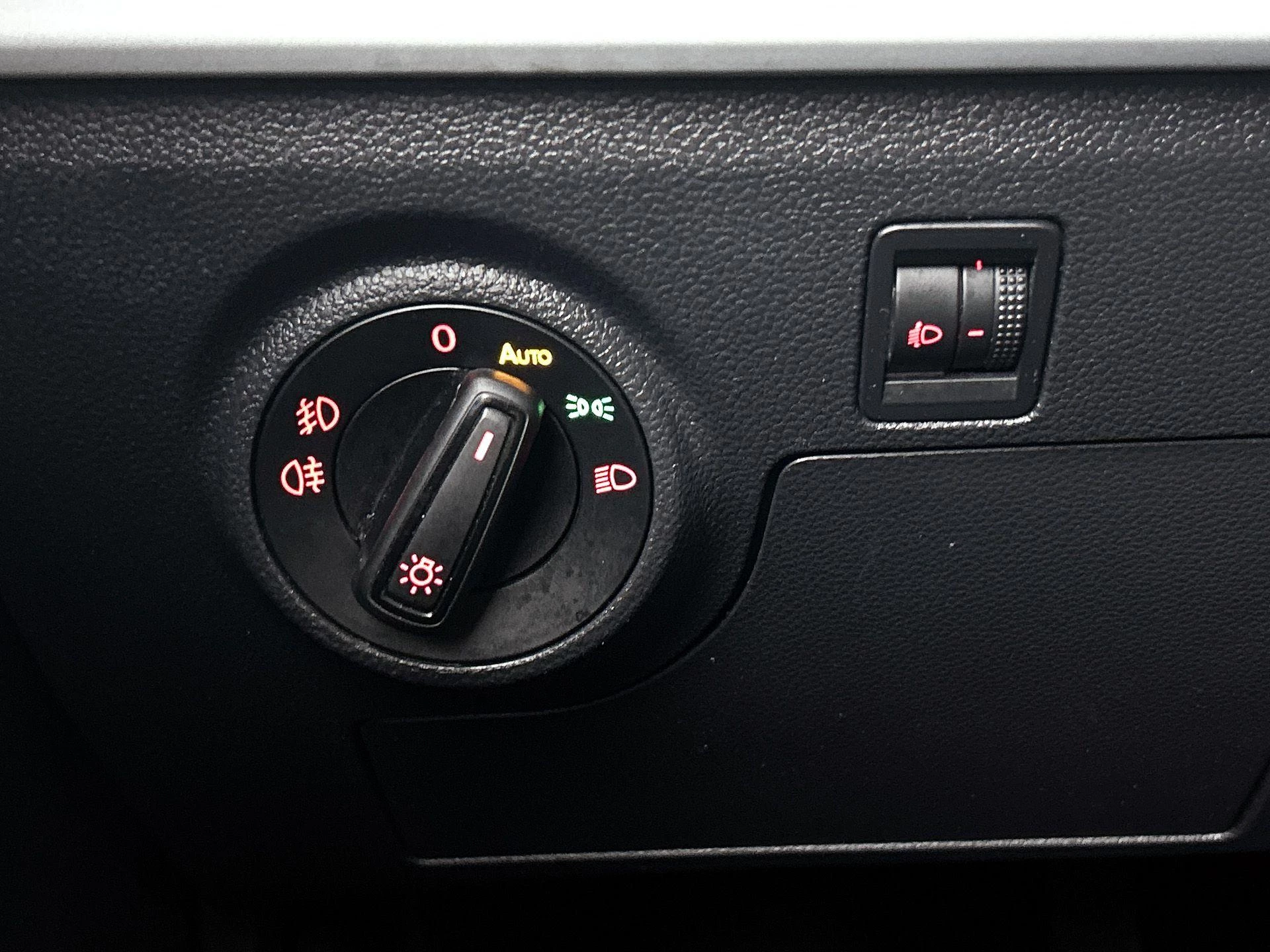 SEAT-Ibiza-image-23