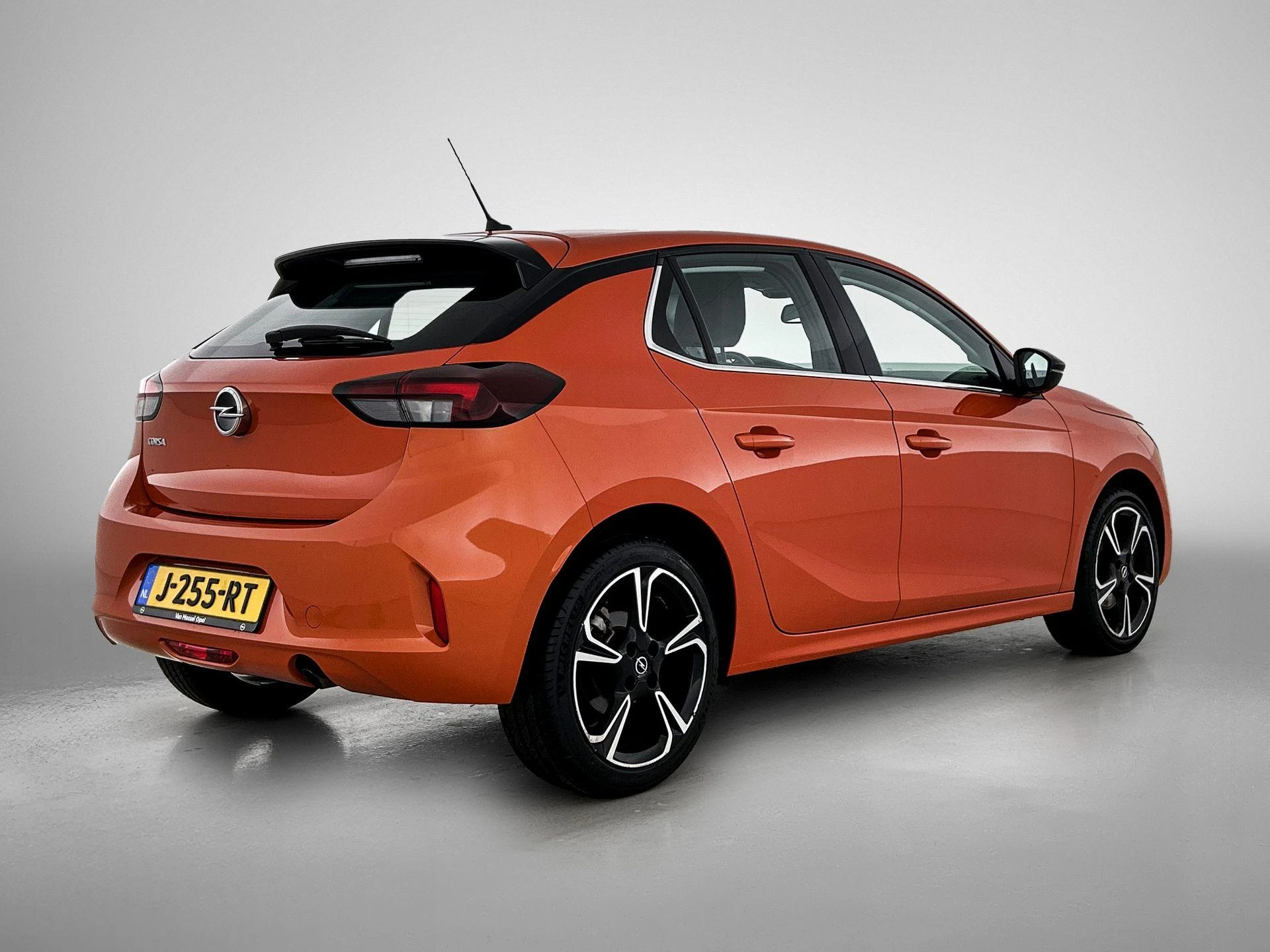 Opel-Corsa-image-3