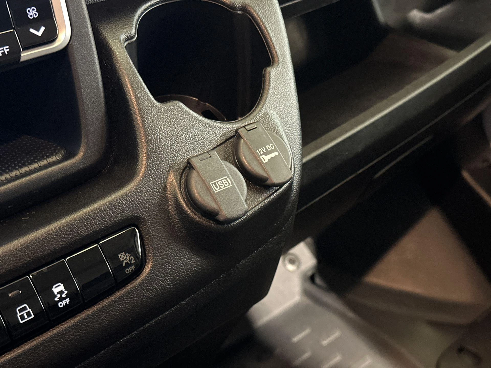 Opel-Movano-image-23